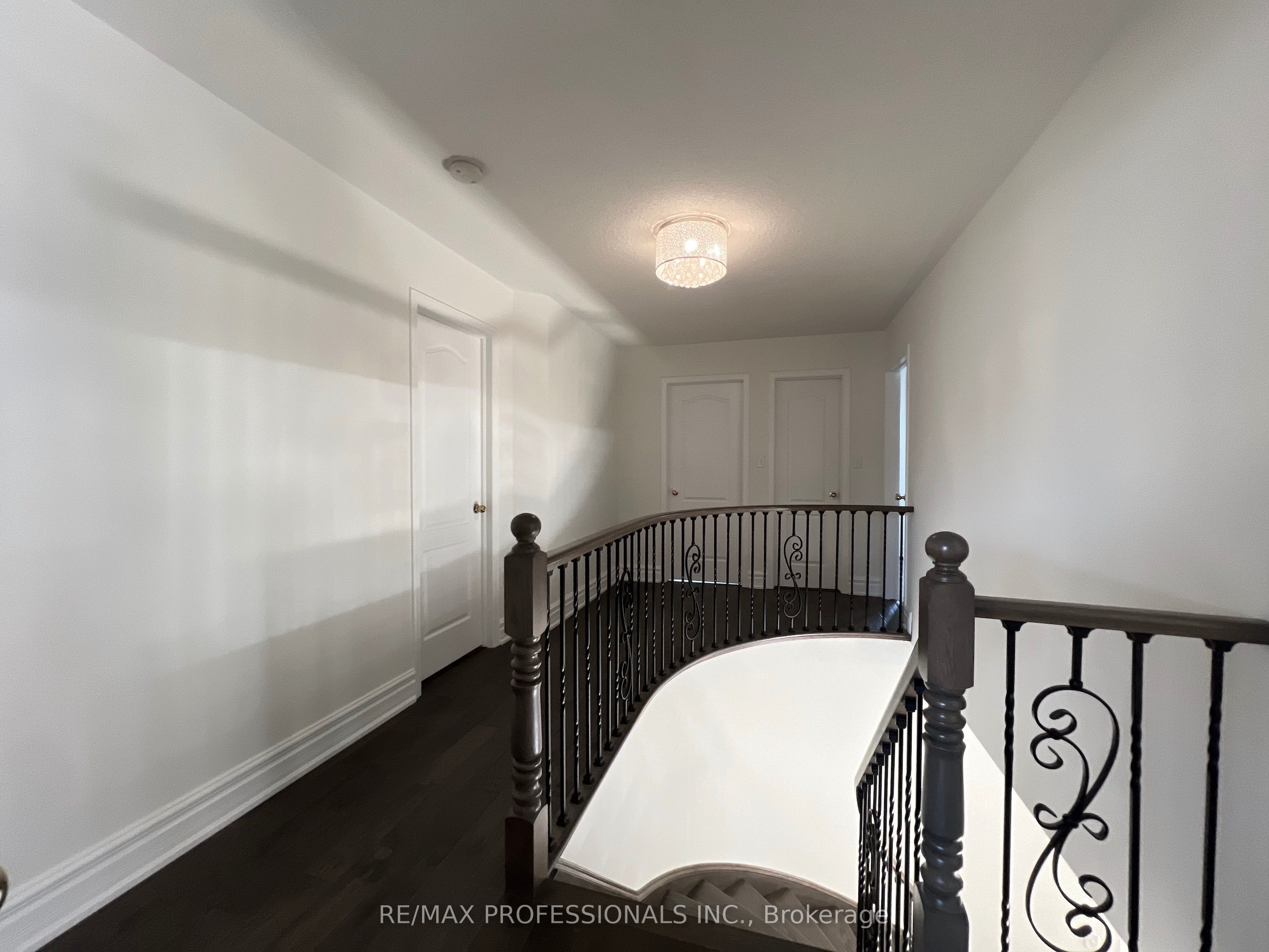 3895 Henrietta Way Property Photo 23