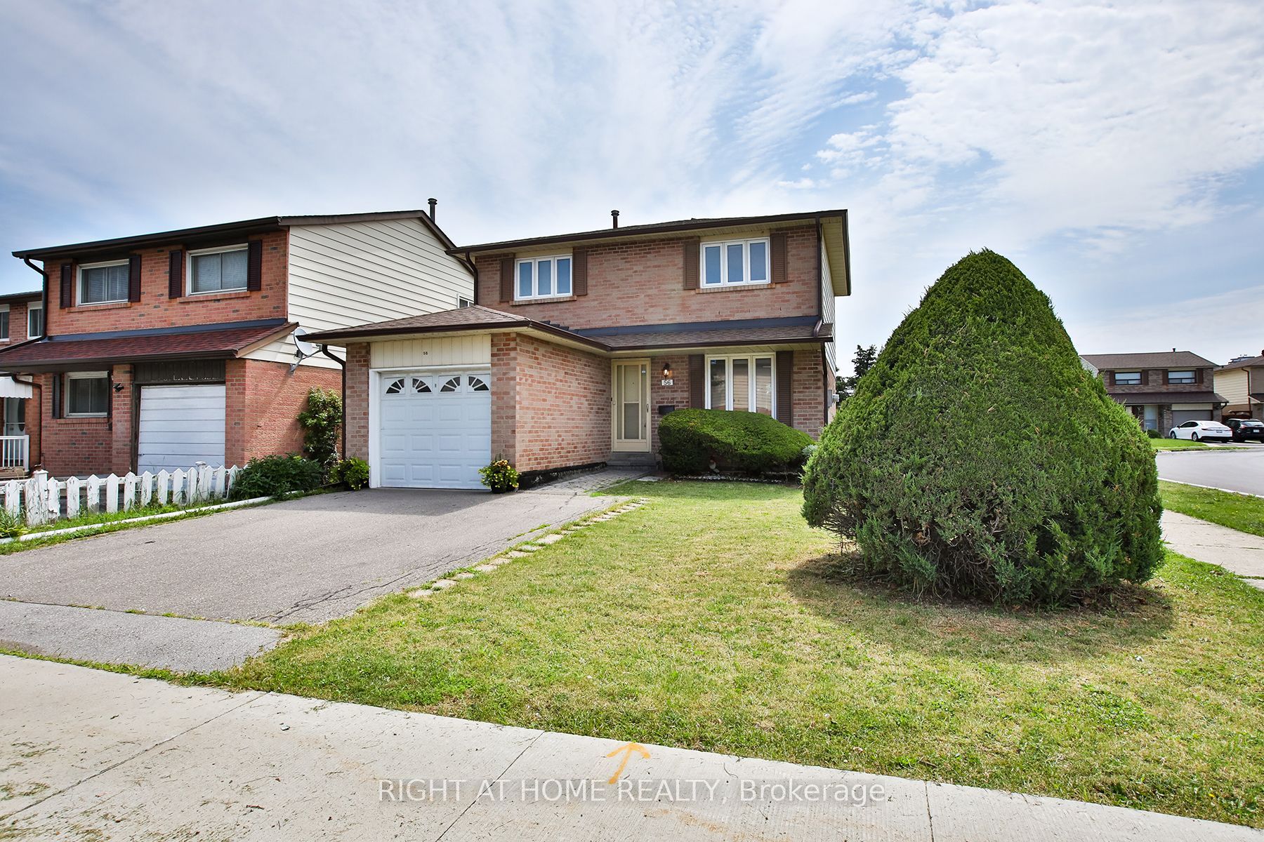 56 Cathy Jean Crescent Property Photo 1