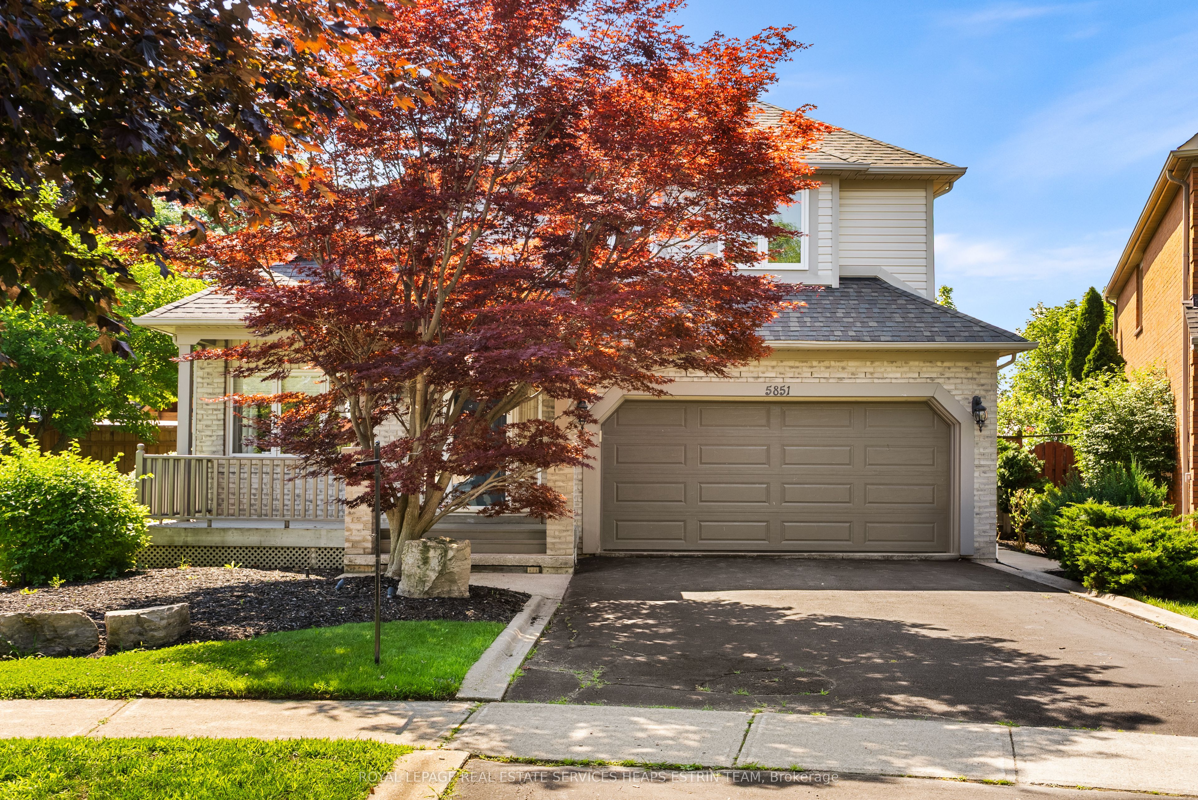 5851 Cornell Crescent Property Photo 3