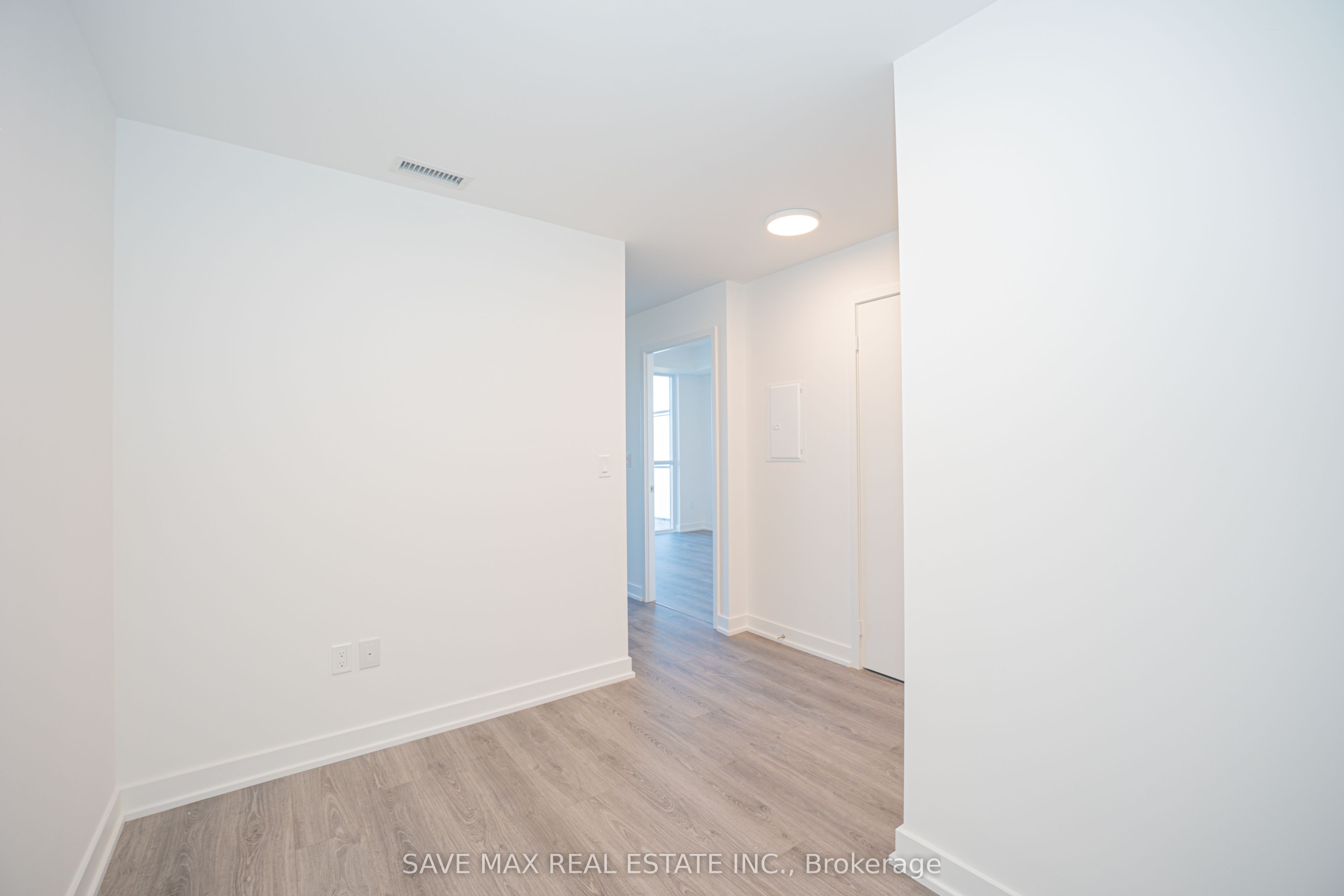 225 Malta Avenue 421 Property Photo 13