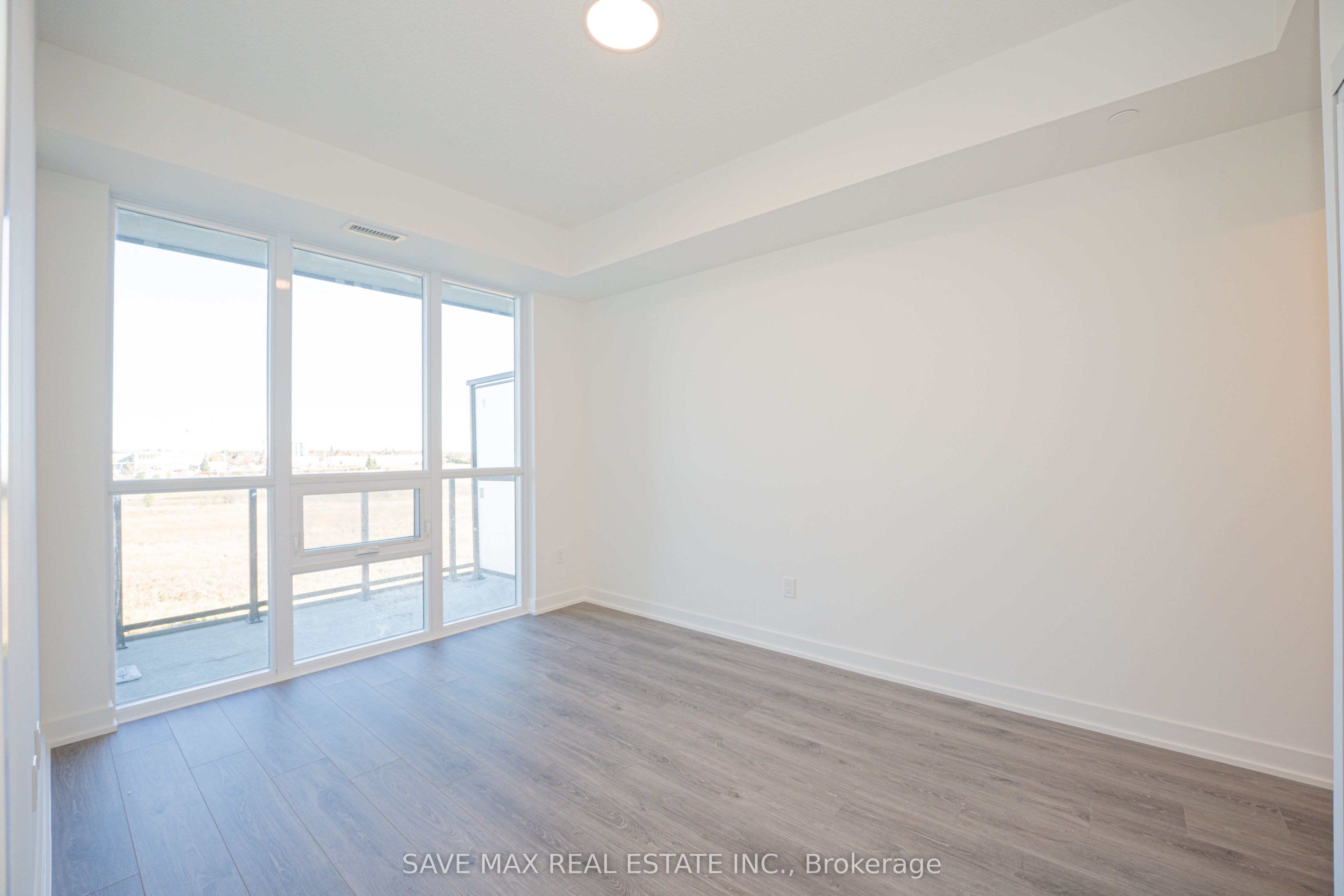225 Malta Avenue 421 Property Photo 16