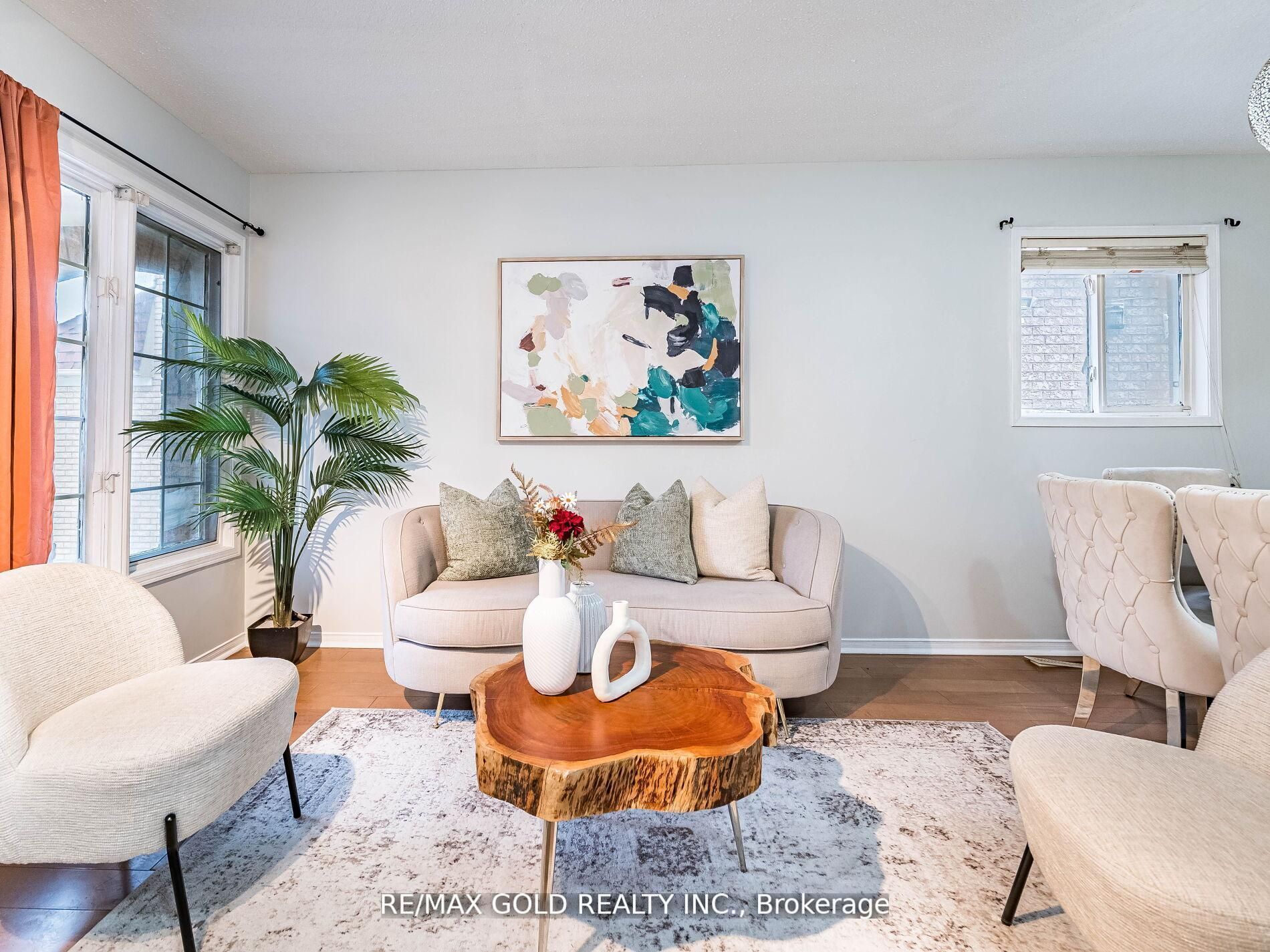 33 Fiddleneck Crescent Property Photo 1