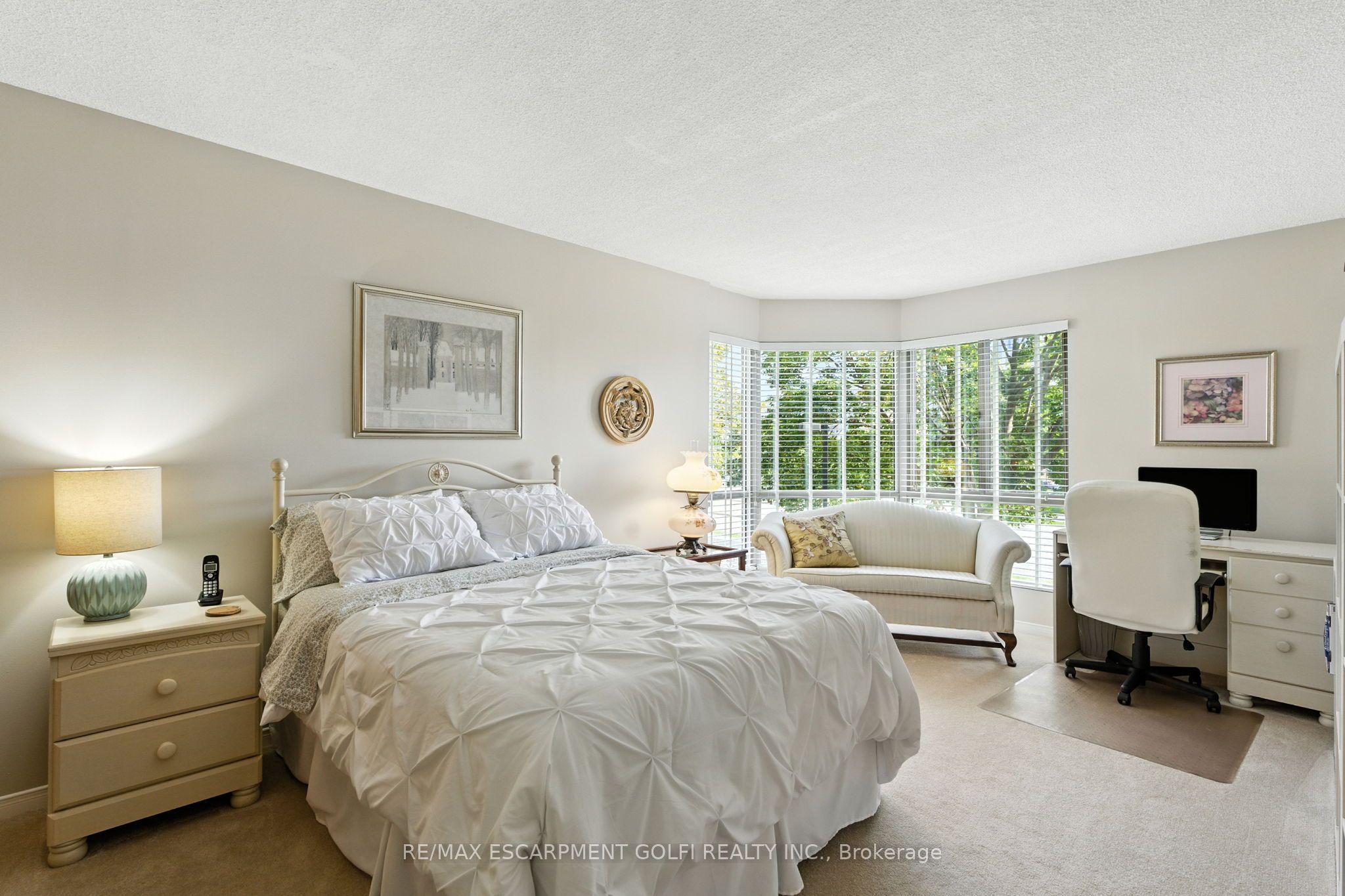 1201 North Shore Boulevard E 208 Property Photo 17
