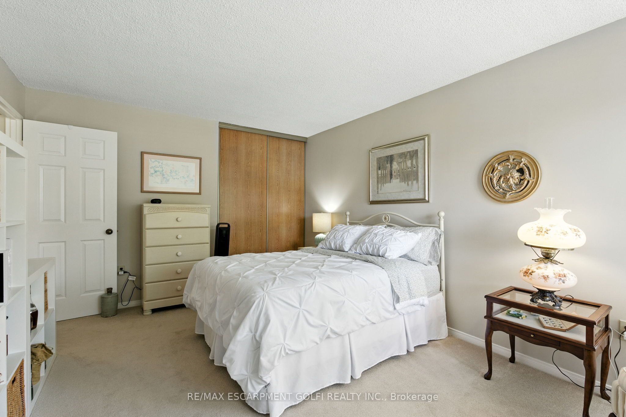1201 North Shore Boulevard E 208 Property Photo 18