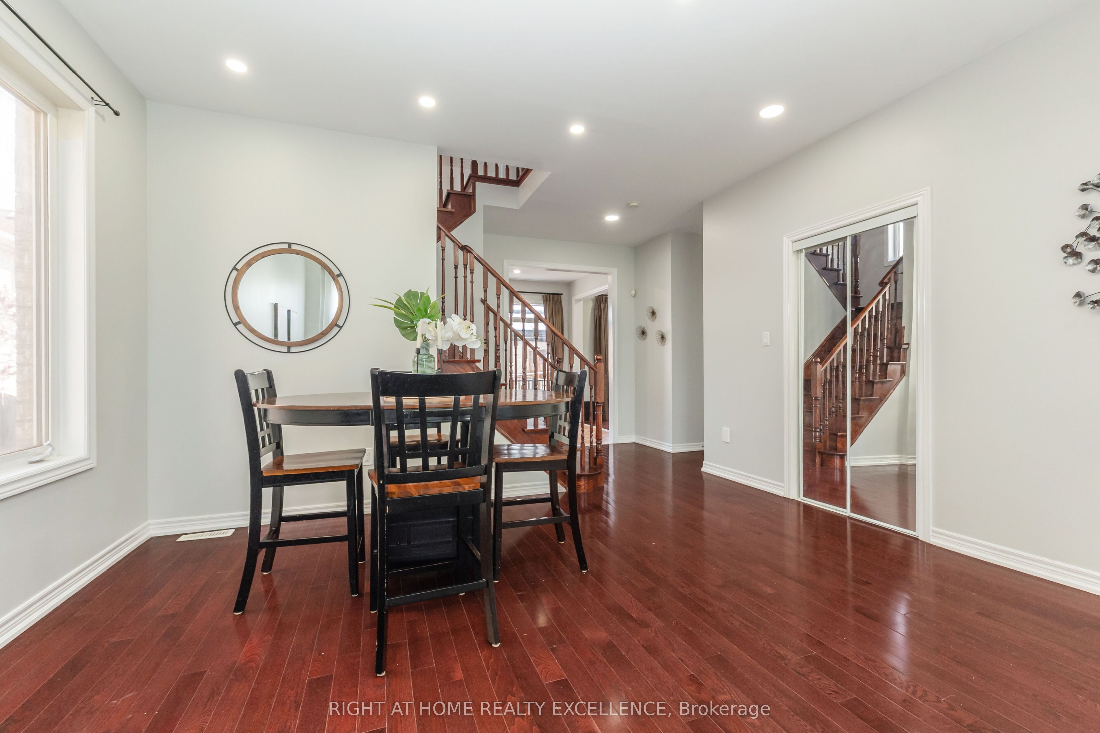 17 Keeleview Crescent Property Photo 10
