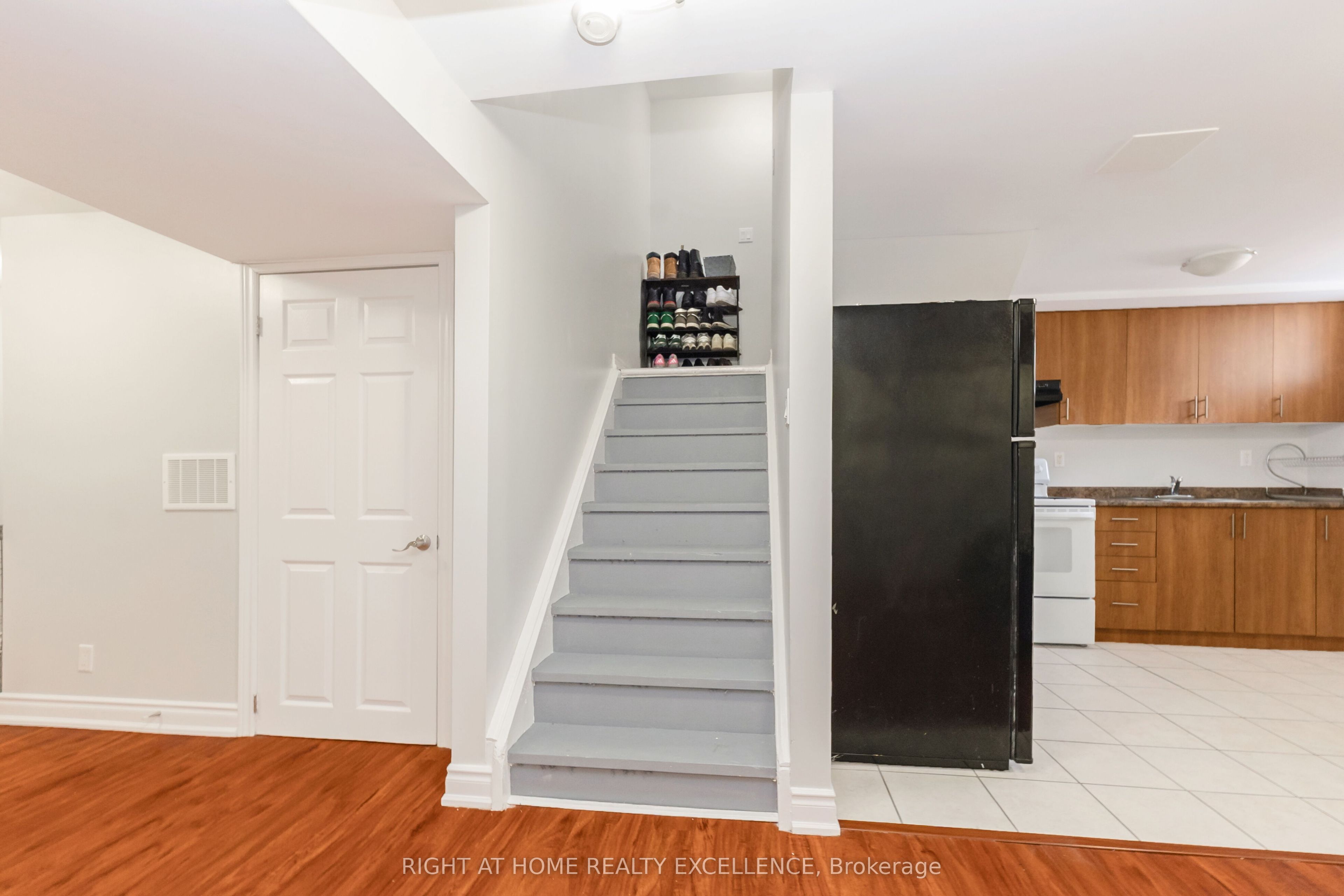 17 Keeleview Crescent Property Photo 34
