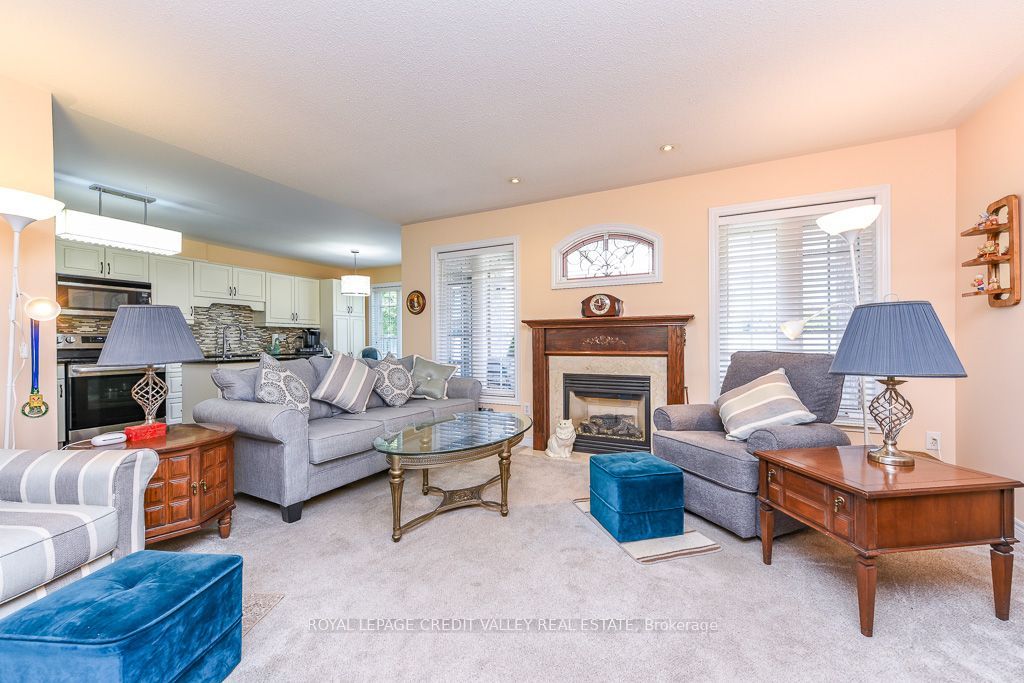 6 Ballerina Gardens Property Photo 7