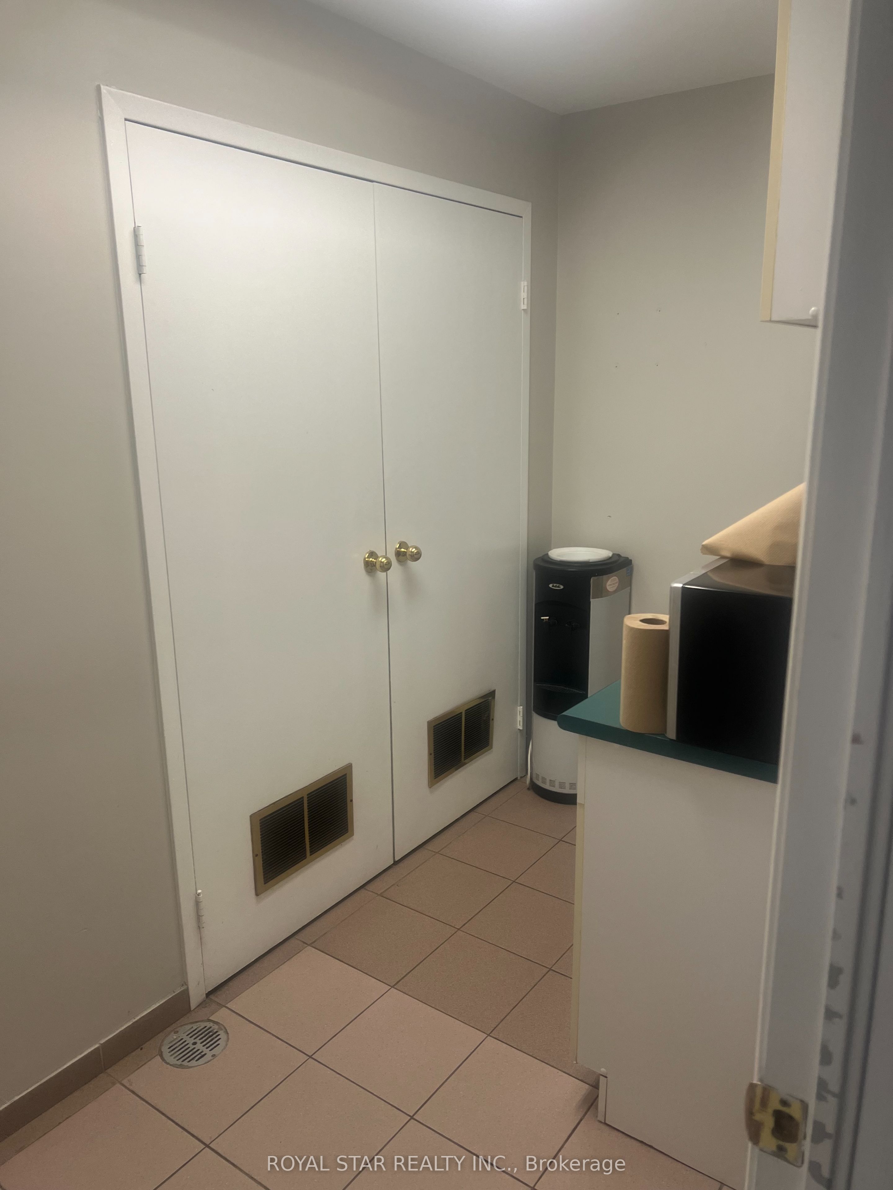 7050 Bramalea Road 14-a Property Photo 12