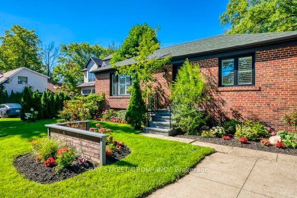 538 Fourth Line Property Photo 2