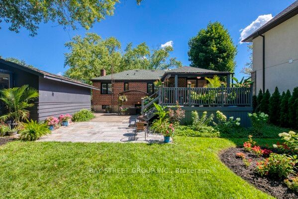 538 Fourth Line Property Photo 32