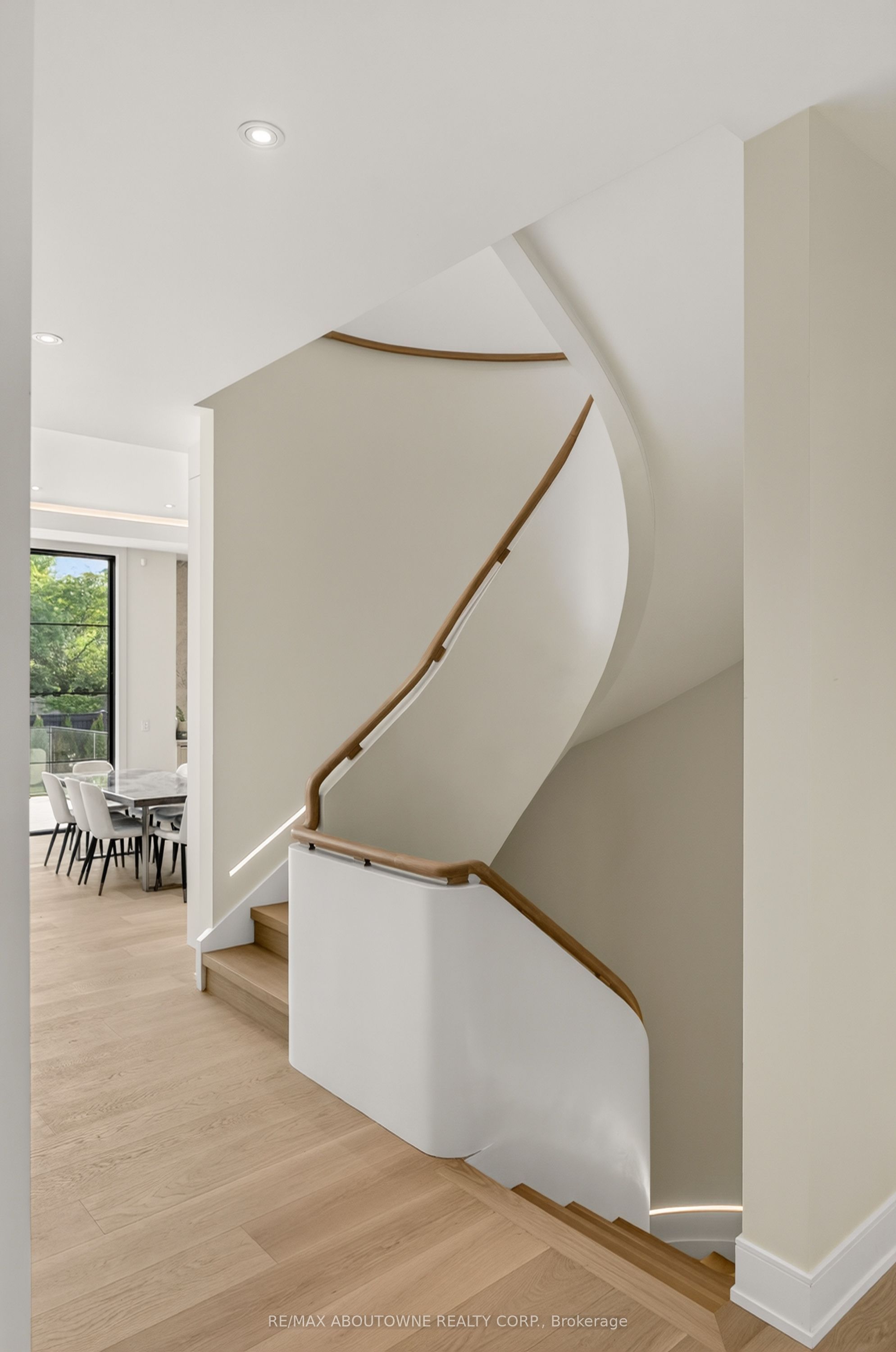 146 Third Line Property Photo 22