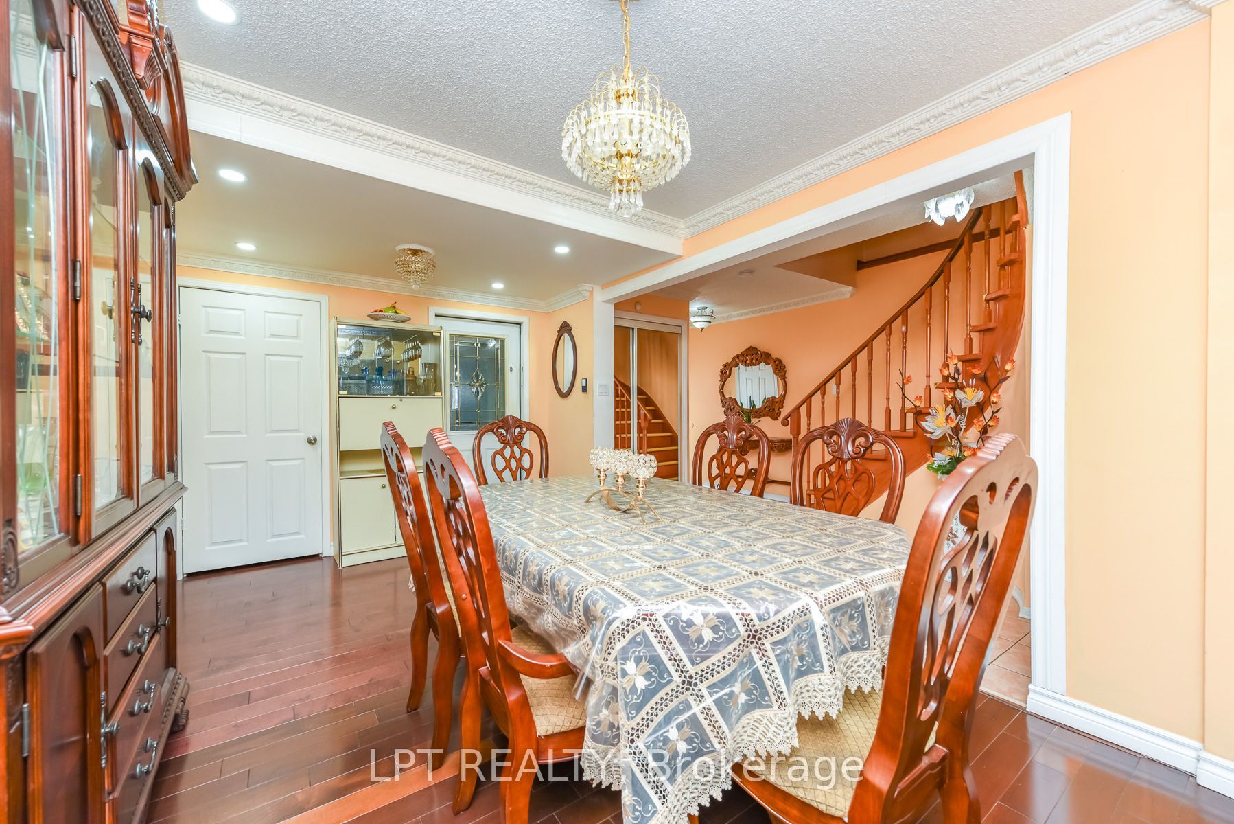 67 Kay Drive Property Photo 9