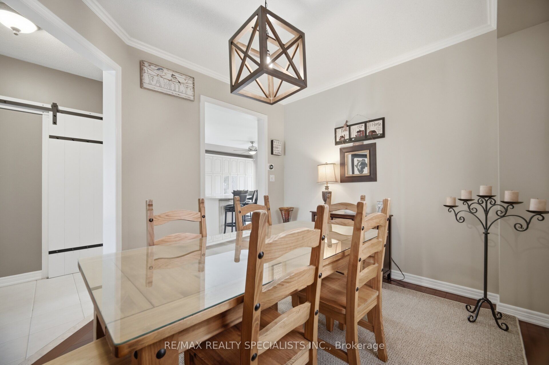 187 Cooke Crescent Property Photo 8
