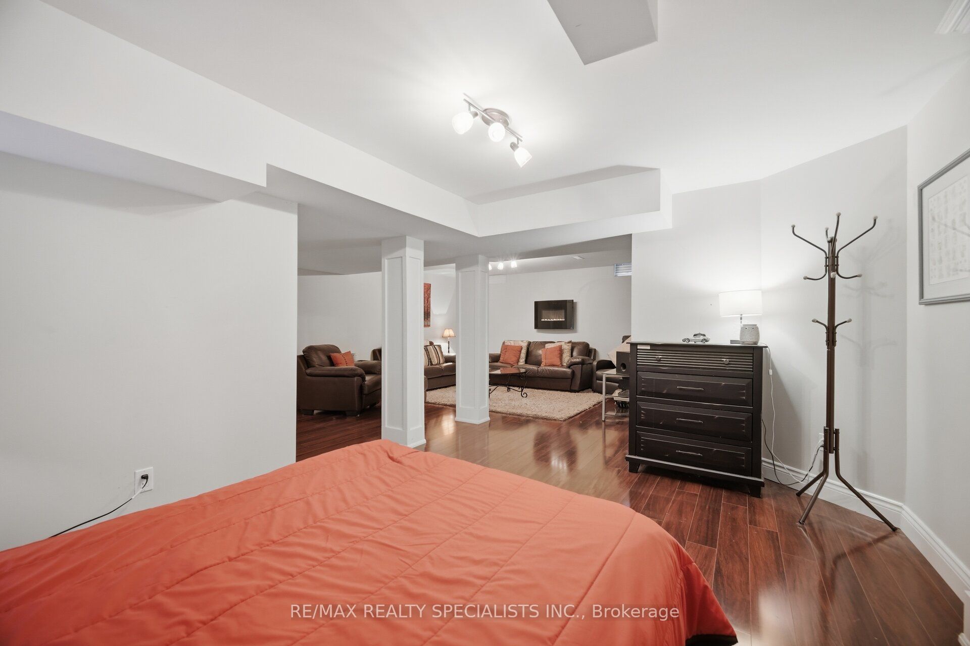 187 Cooke Crescent Property Photo 27