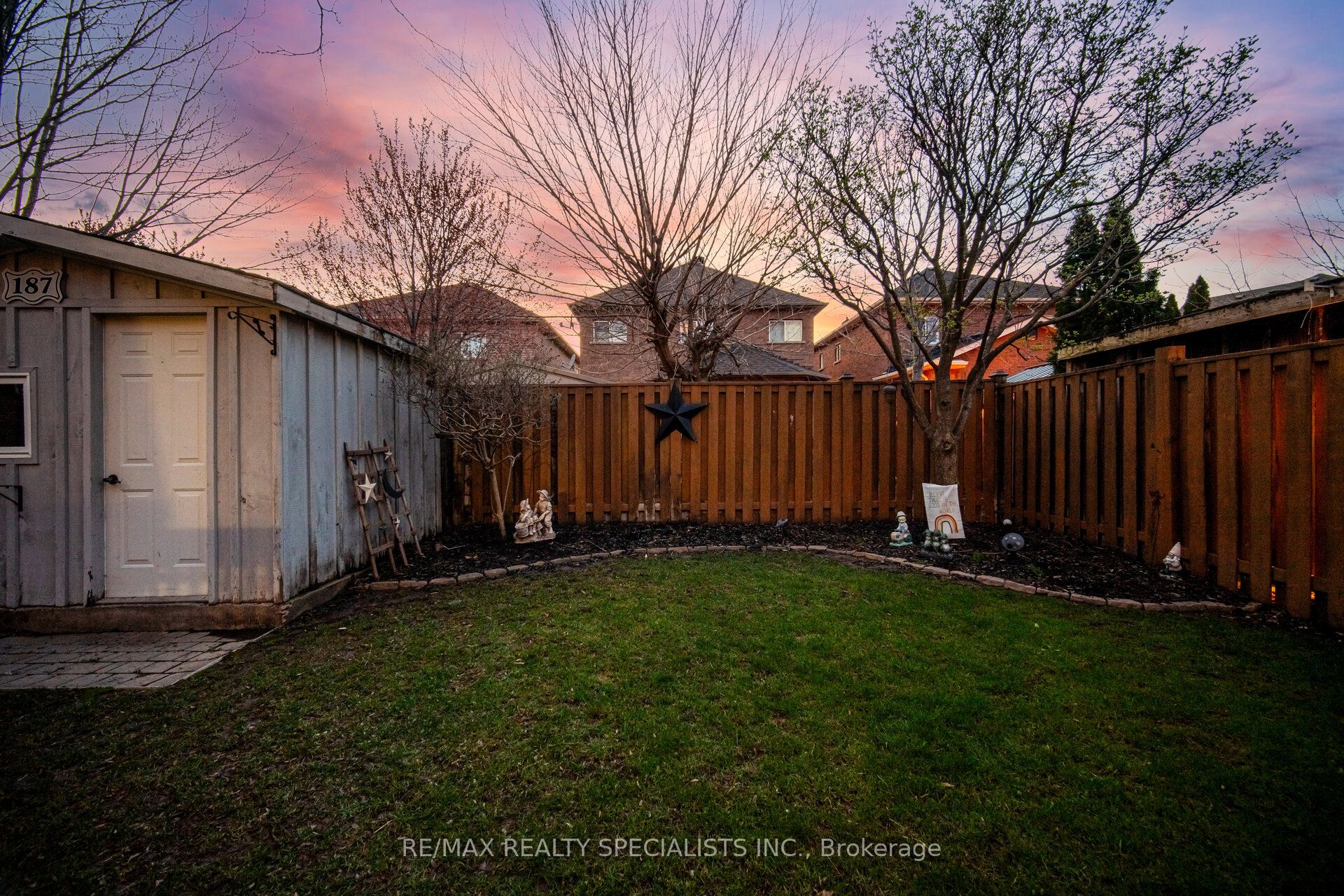 187 Cooke Crescent Property Photo 35