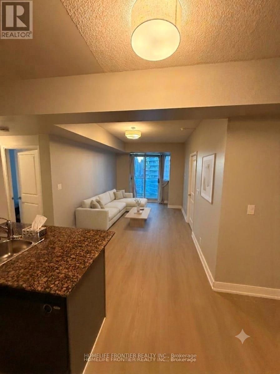 80 Absolute Avenue 2607 Property Photo 6