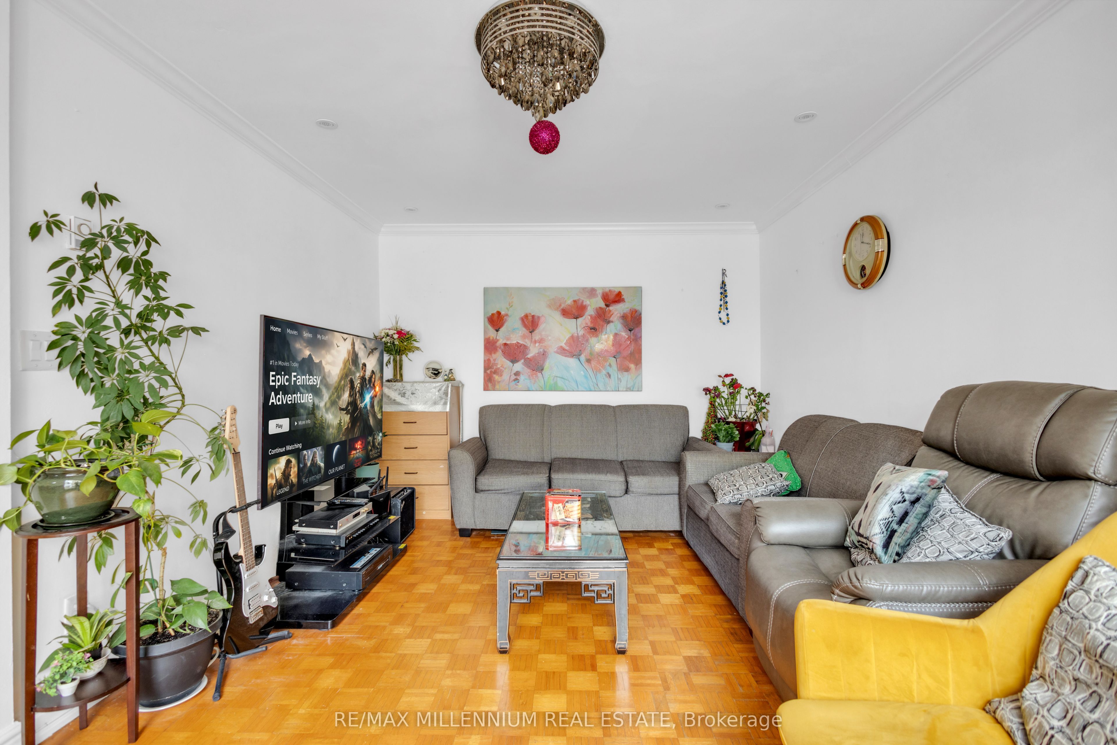 79 Driftwood Avenue 62 Property Photo 8