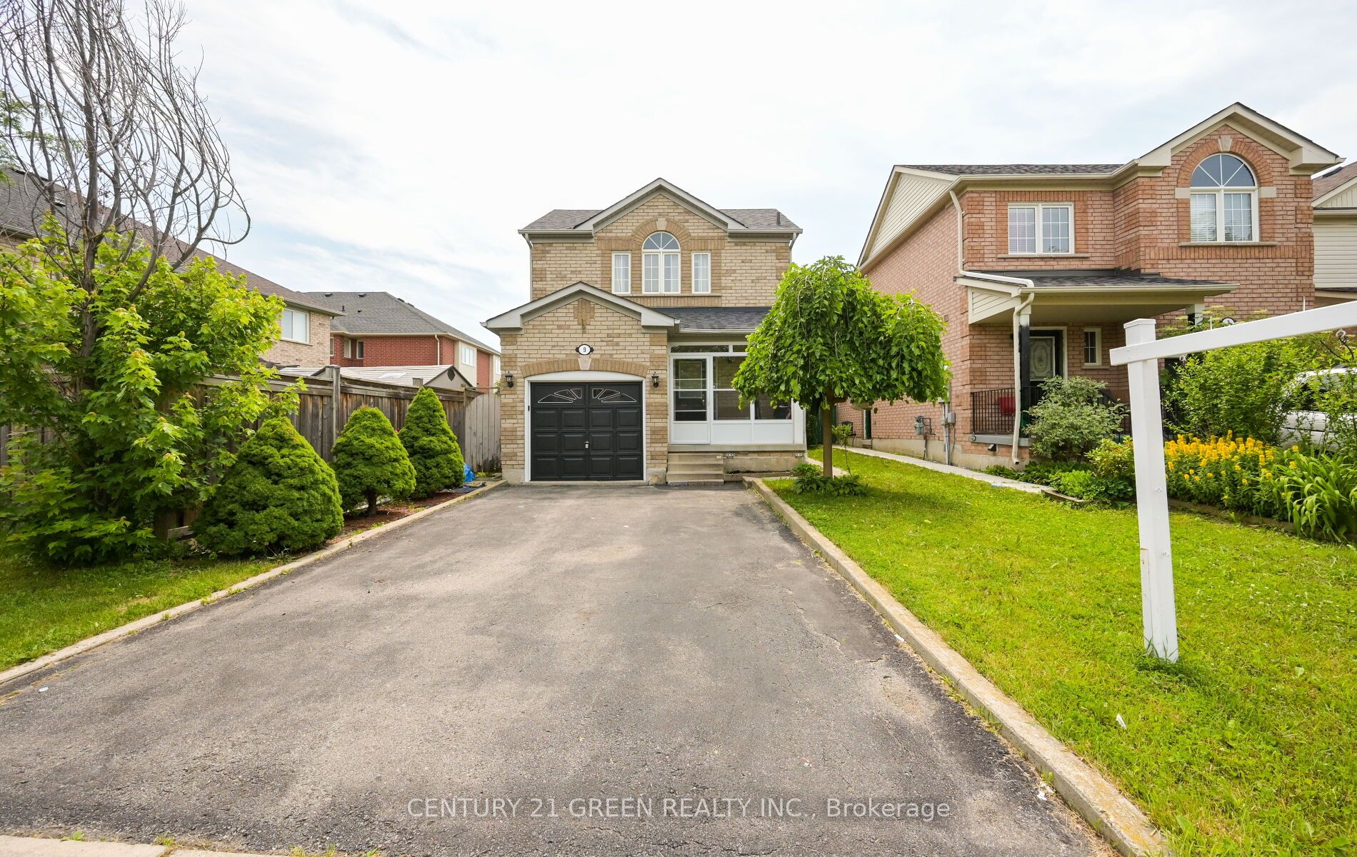 9 Weatherell Drive Property Photo 2