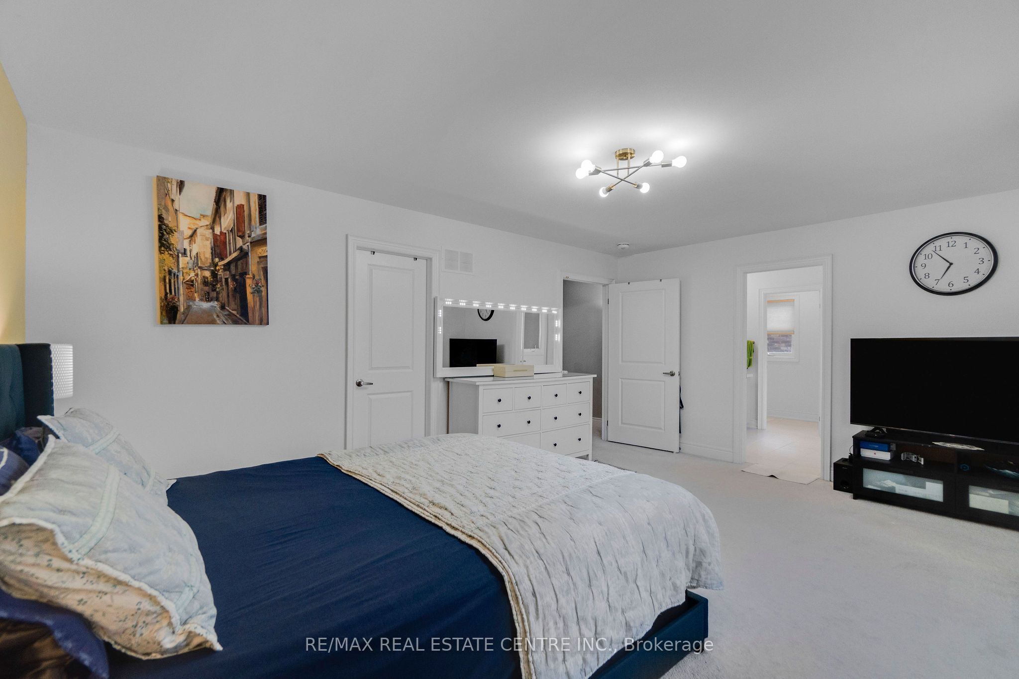 1319 Britton Crescent Property Photo 23