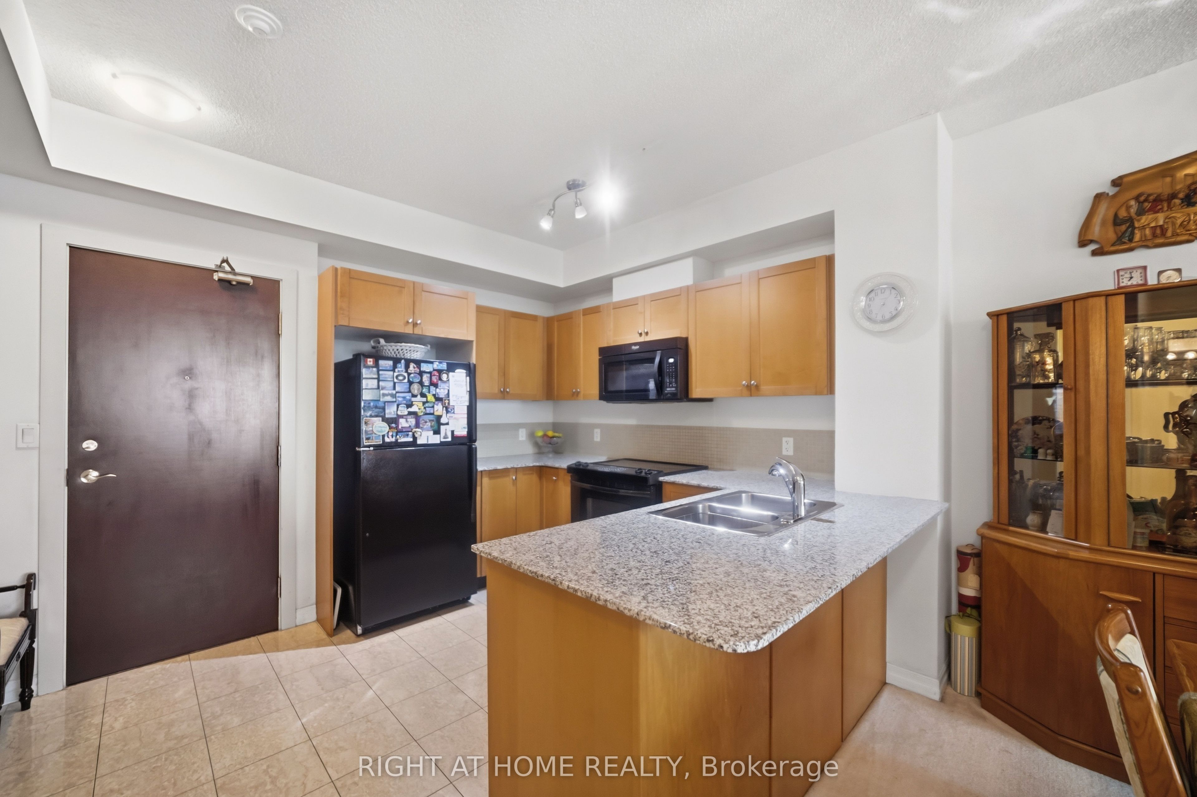 1359 E Rathburn Road E 1007 Property Photo 15