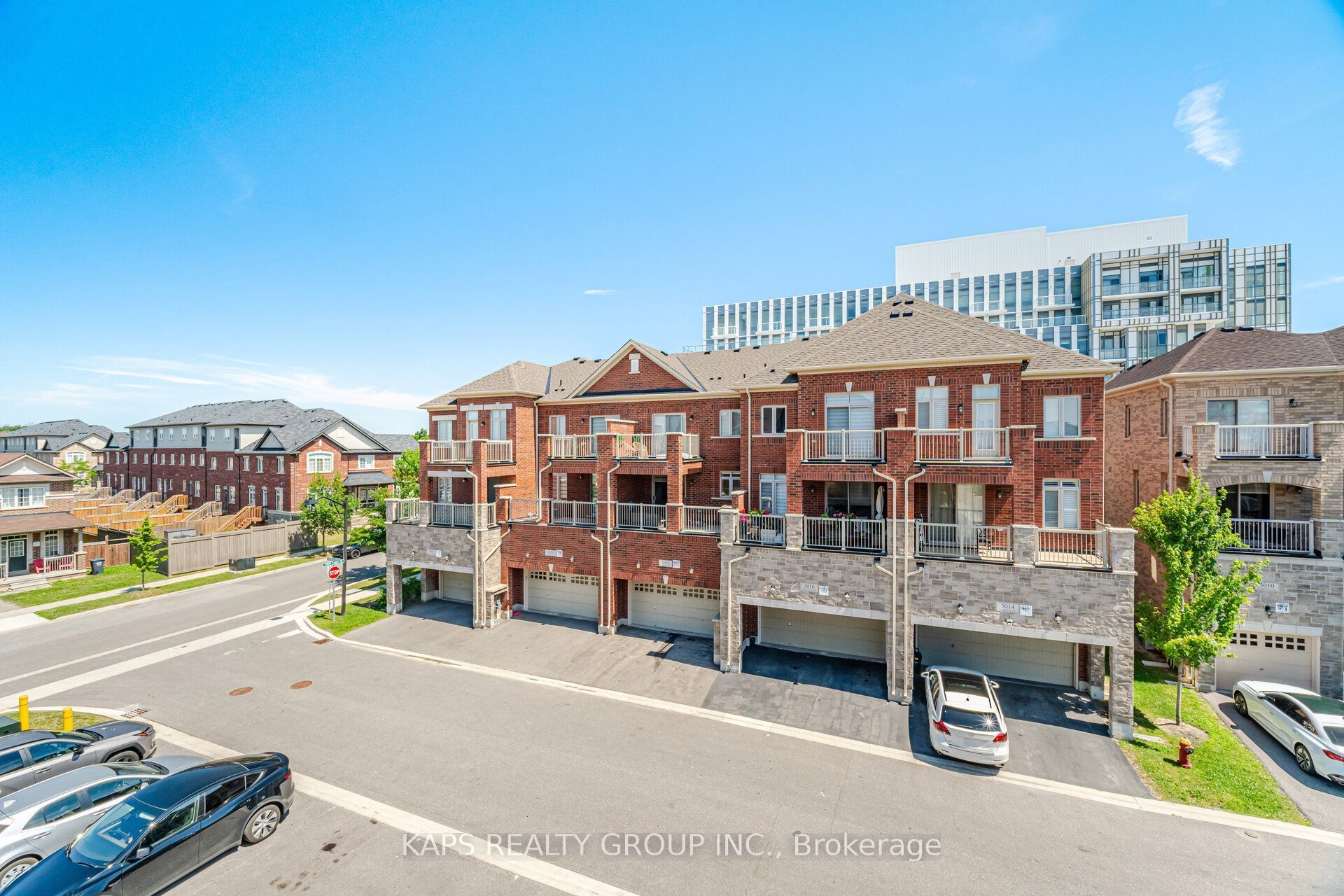 497 Manhattan Common Property Photo 45