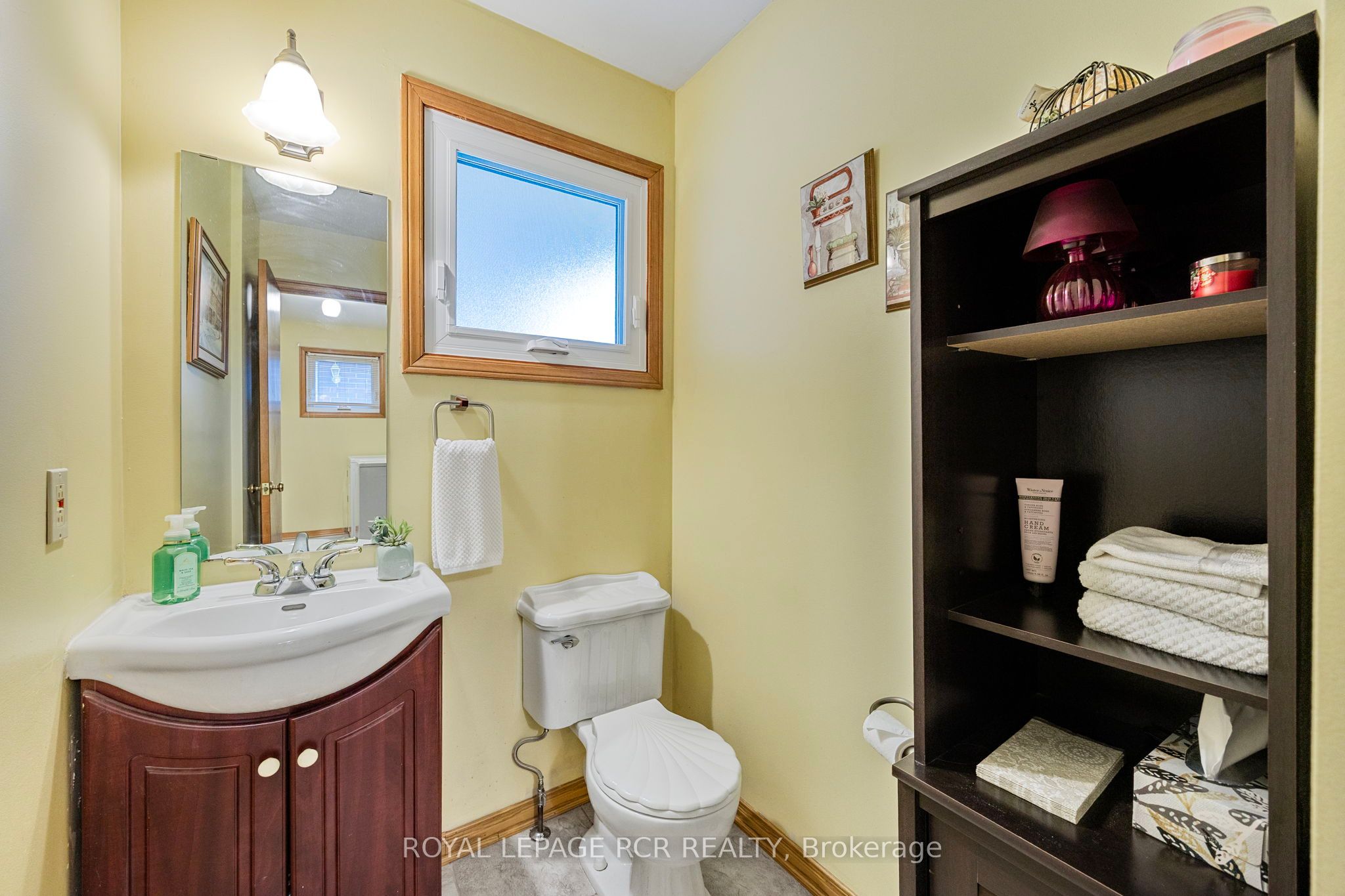 39 Passmore Avenue Property Photo 15