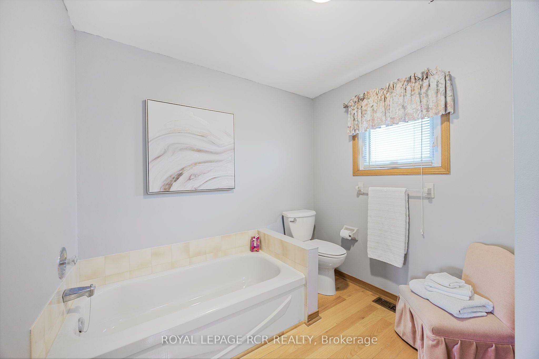 39 Passmore Avenue Property Photo 20