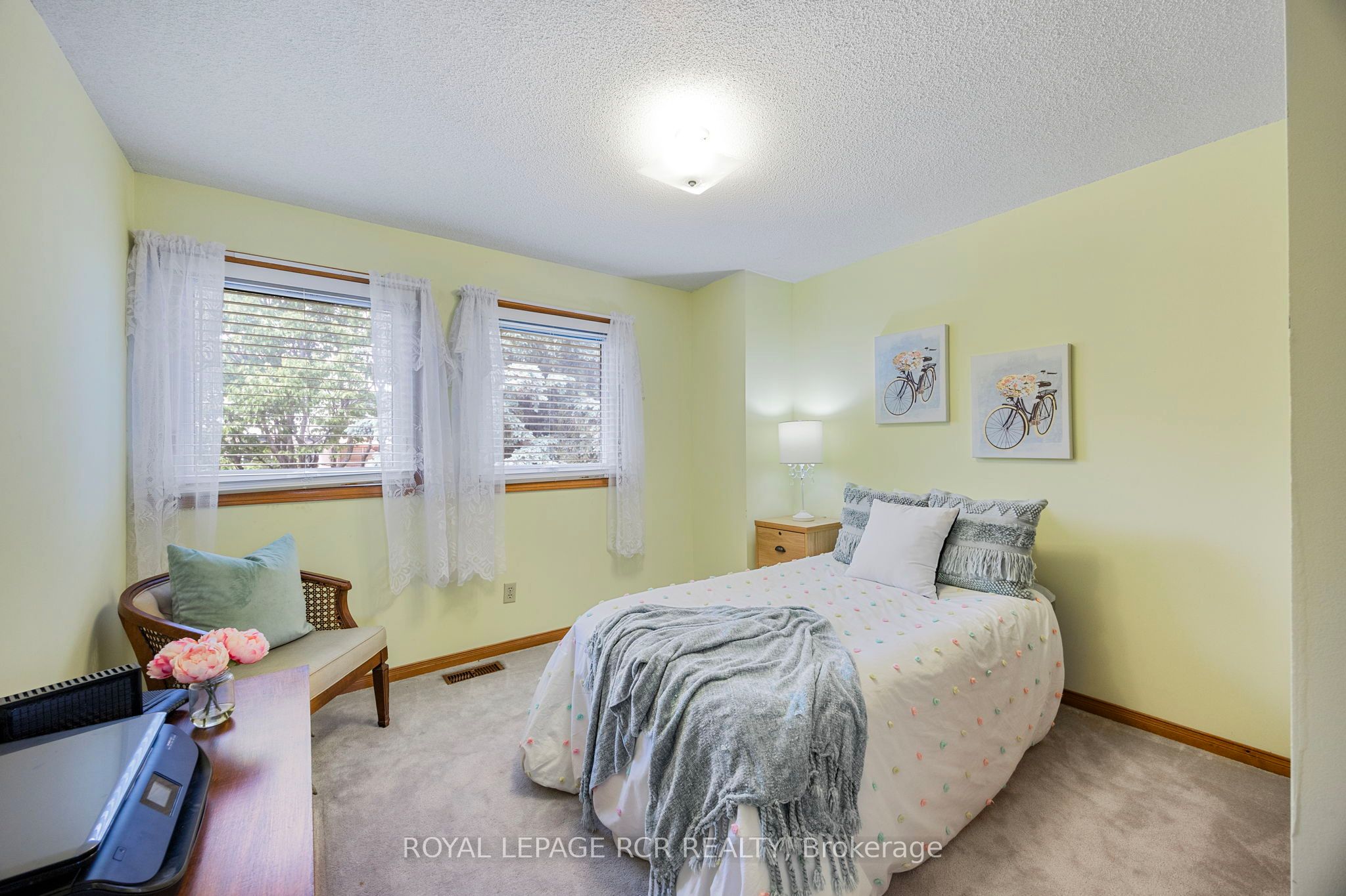 39 Passmore Avenue Property Photo 22