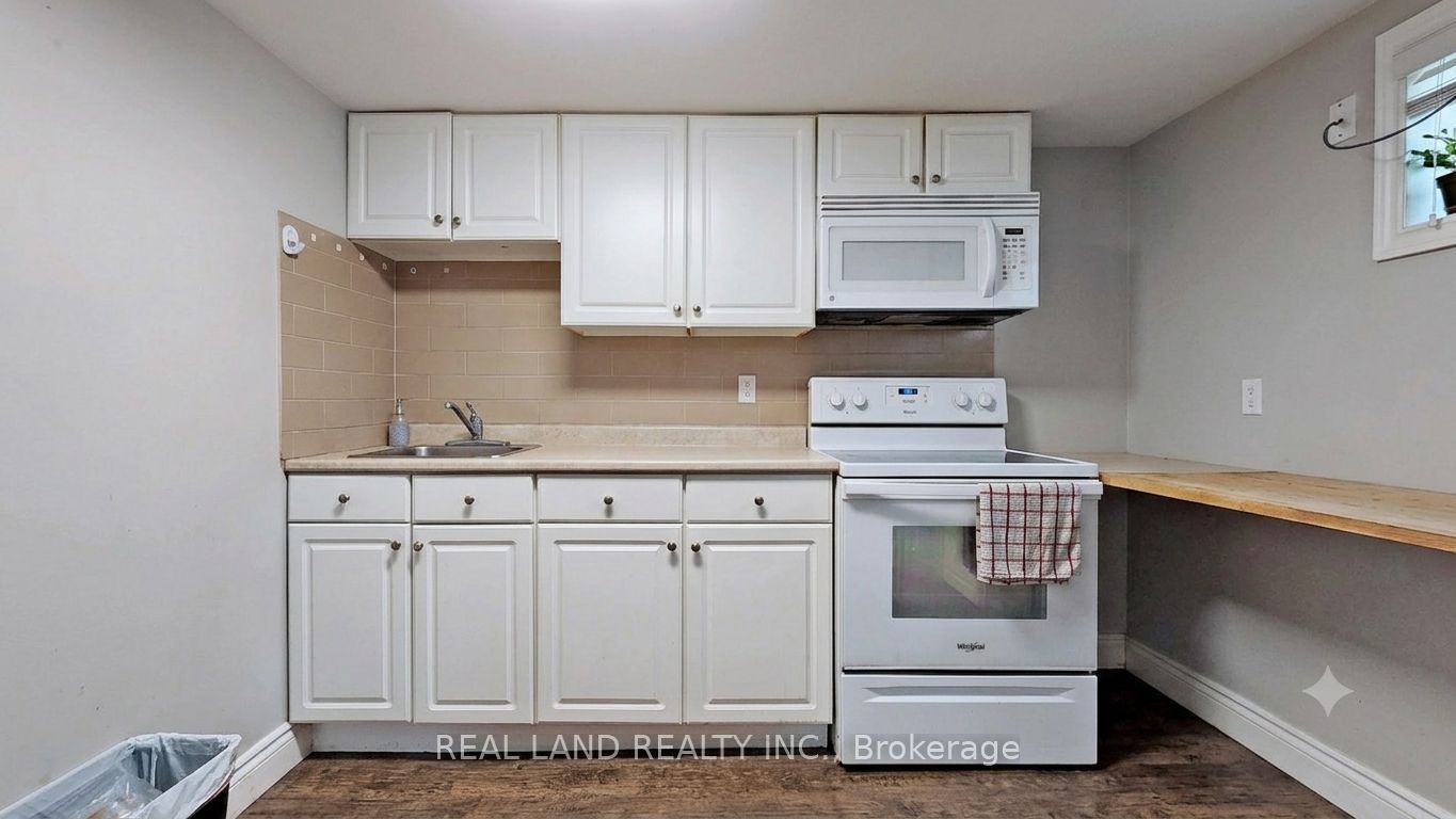 26 Glamis Avenue Property Photo 7