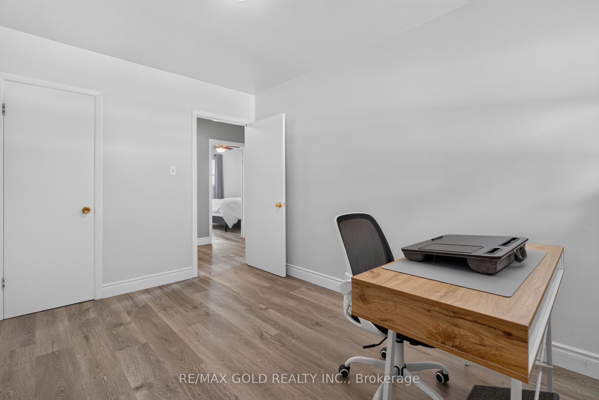 182 Mcmurchy Avenue S Property Photo 23