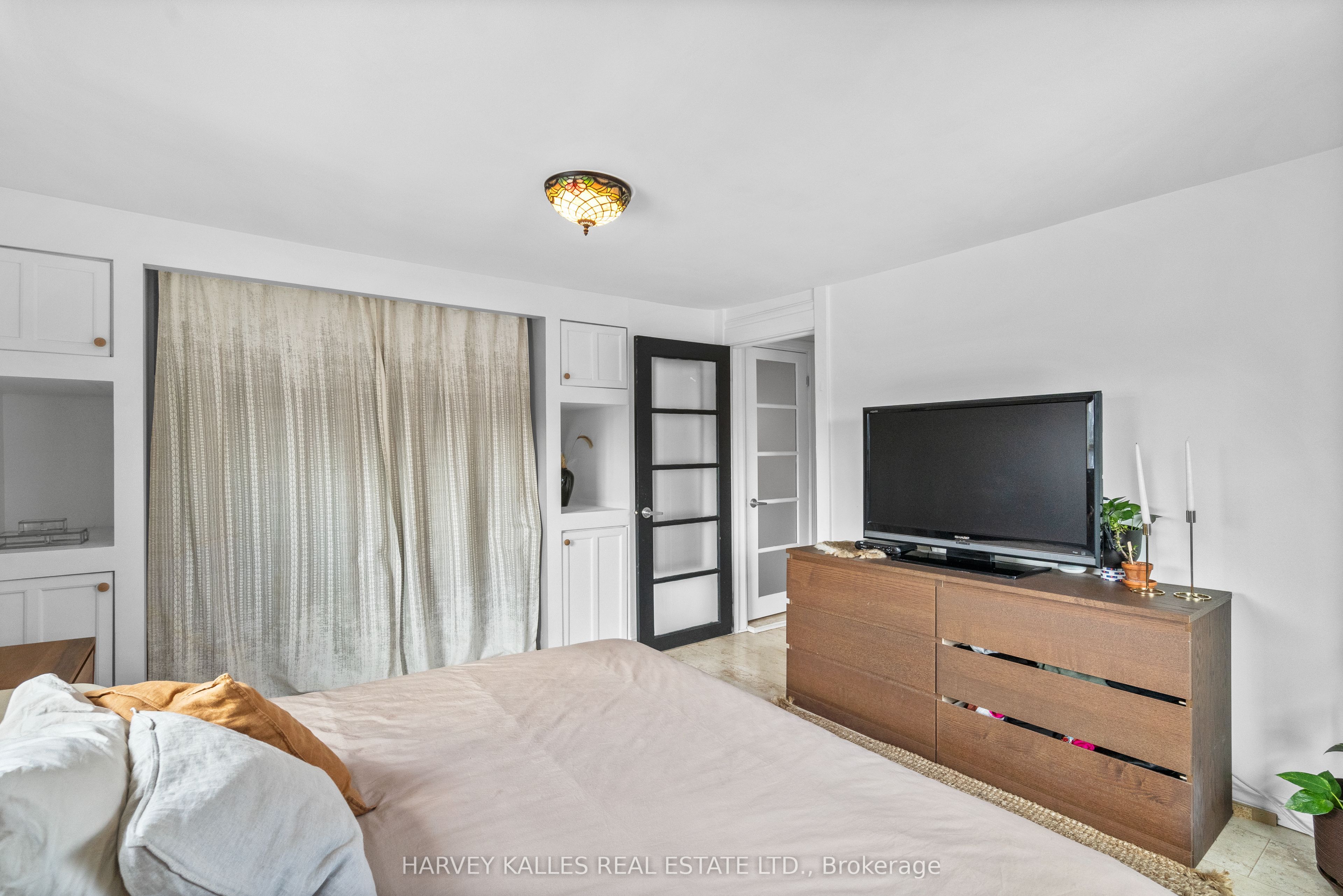 14 Manitoba Street Property Photo 28