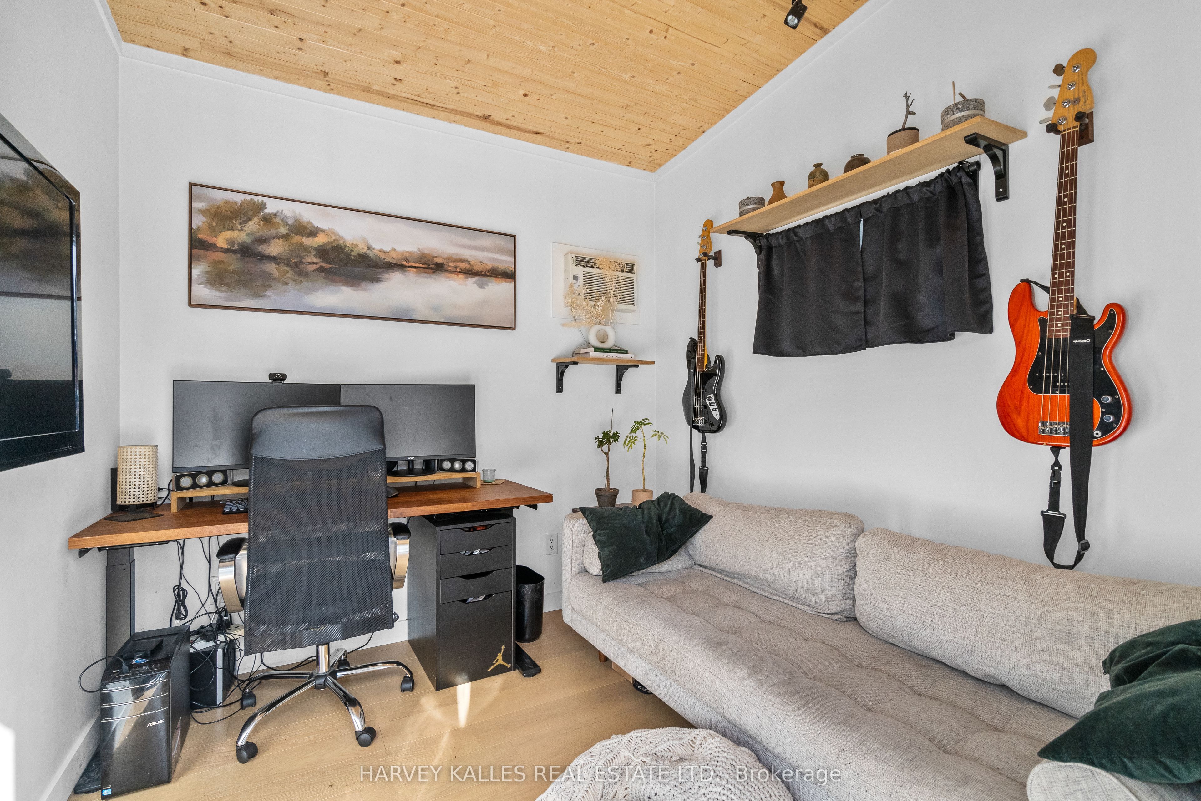 14 Manitoba Street Property Photo 36
