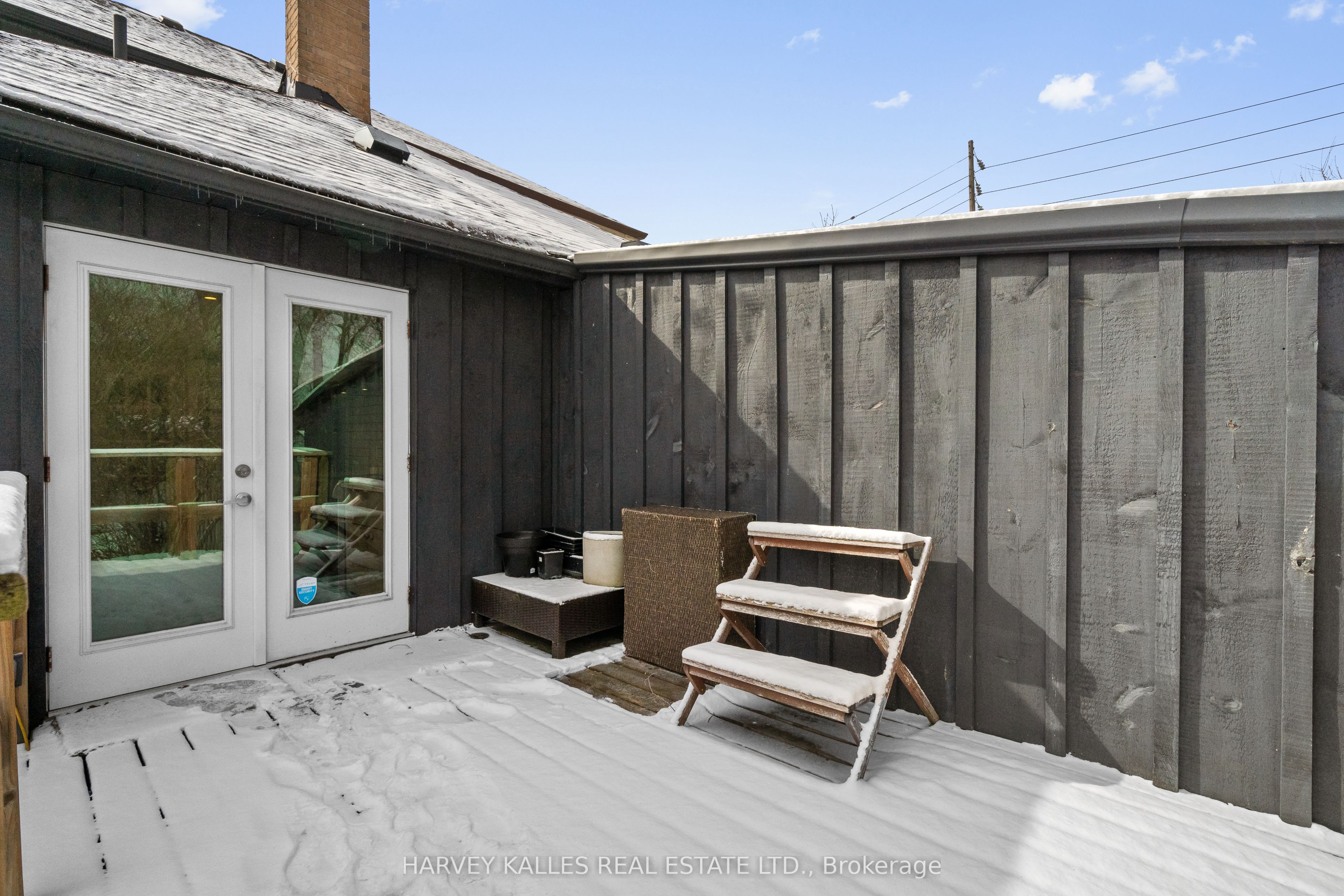 14 Manitoba Street Property Photo 43
