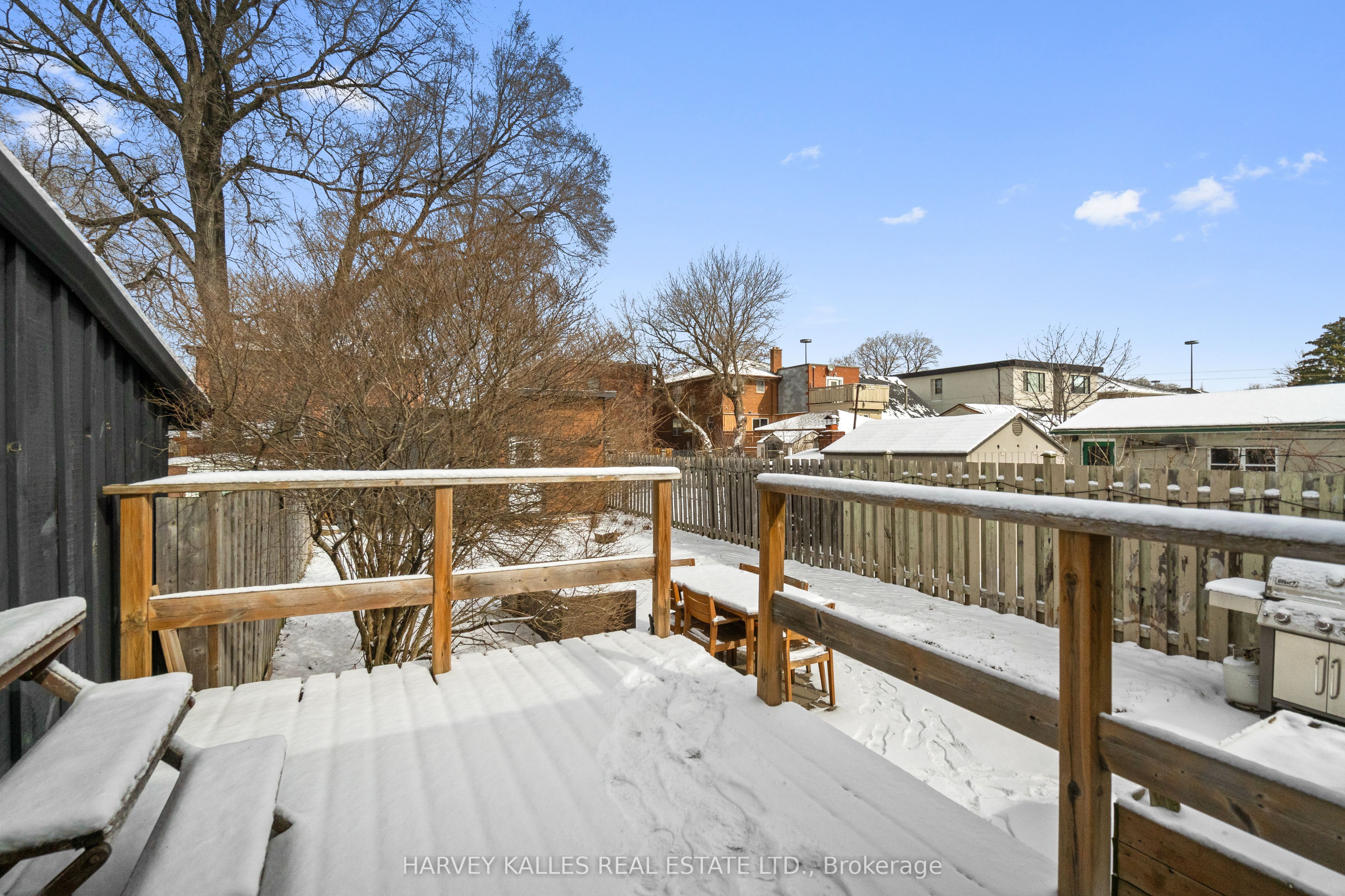 14 Manitoba Street Property Photo 44