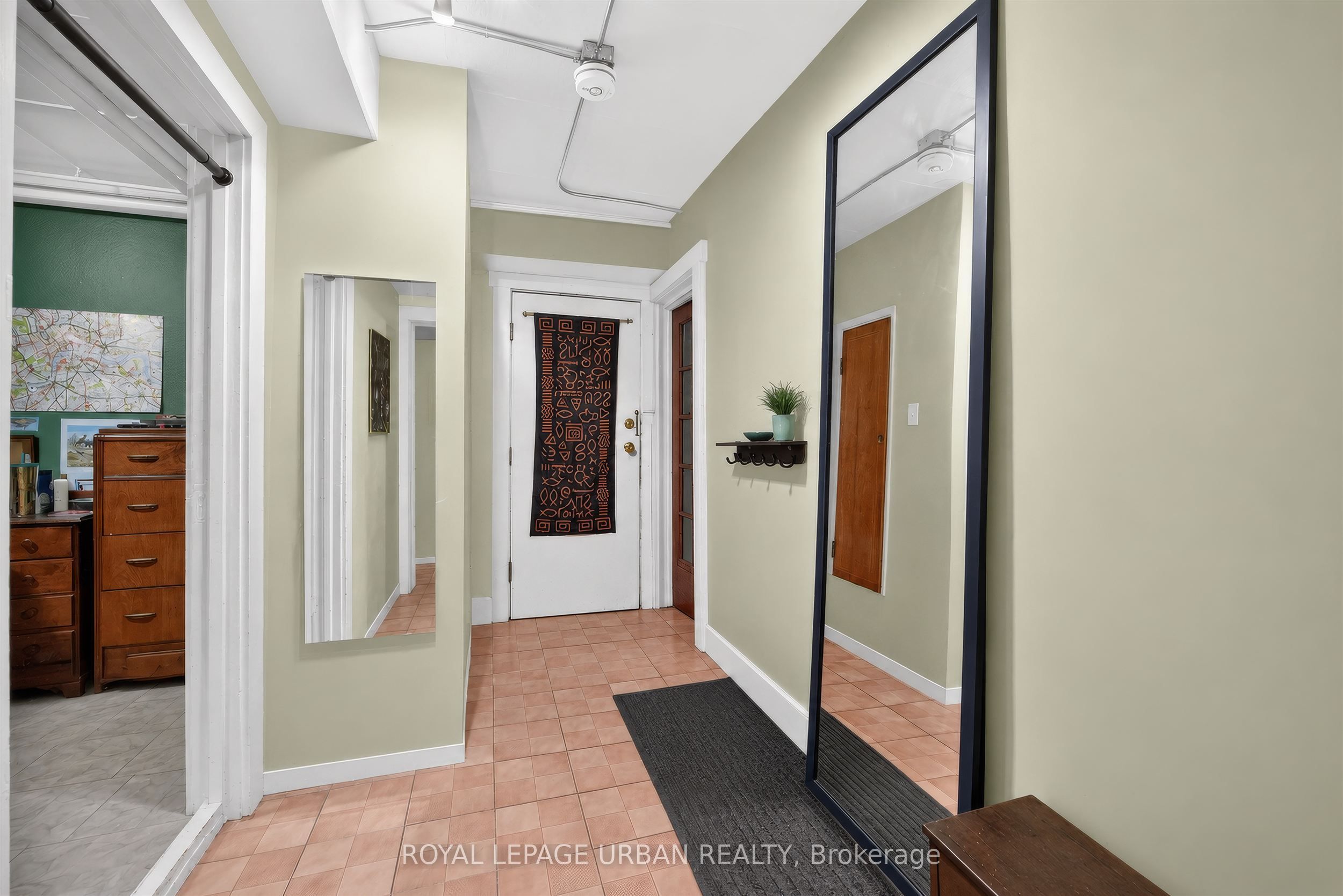 244 Indian Road Property Photo 38