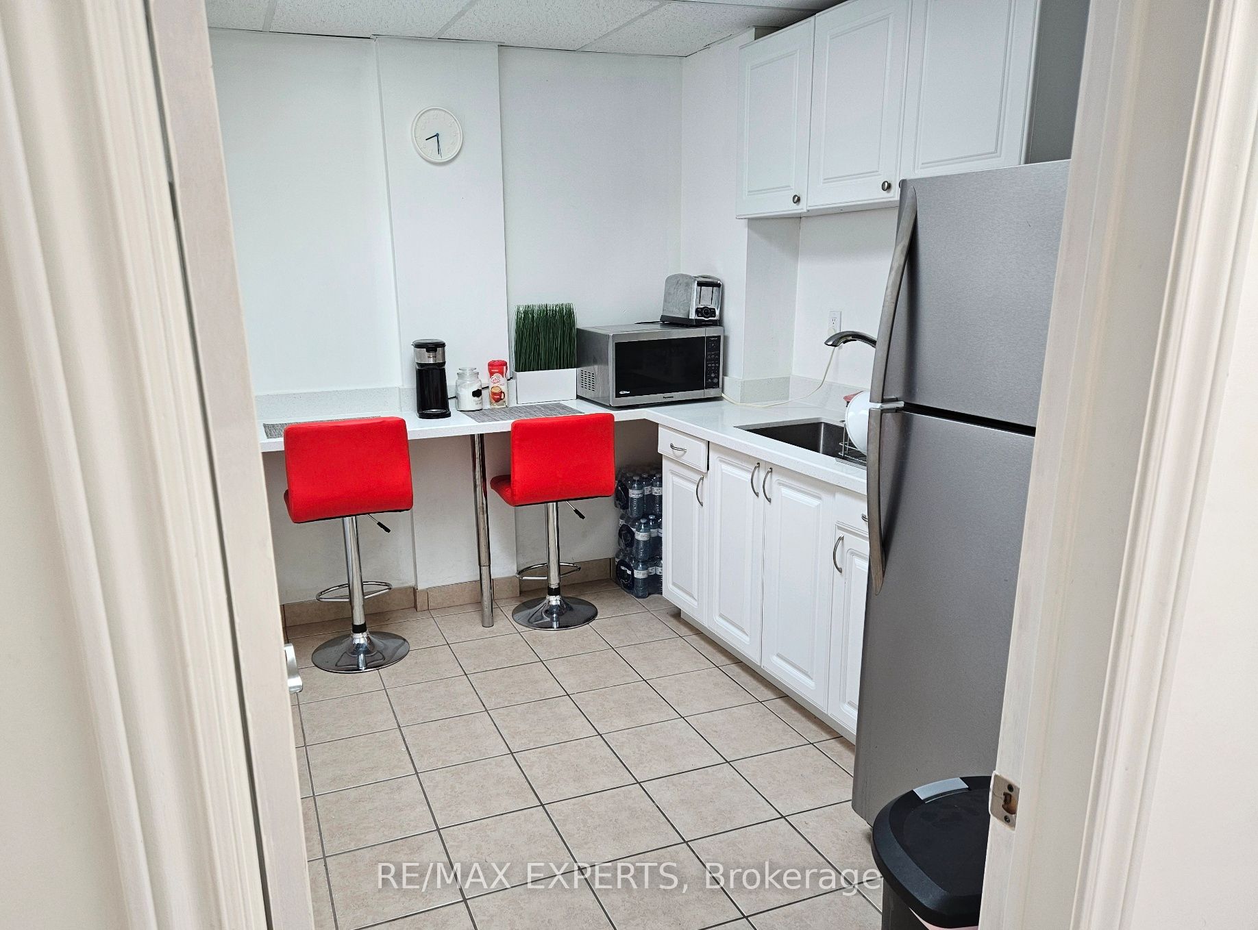 1270 Finch Avenue W 2 Property Photo 3