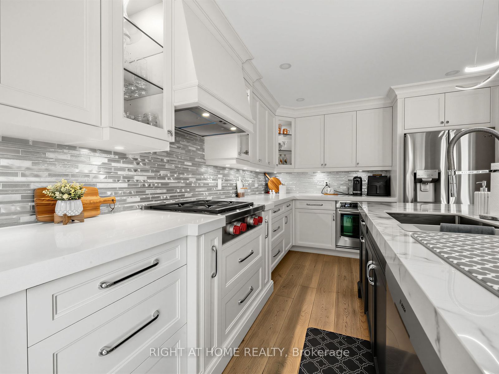 4236 Credit Pointe Drive Property Photo 15