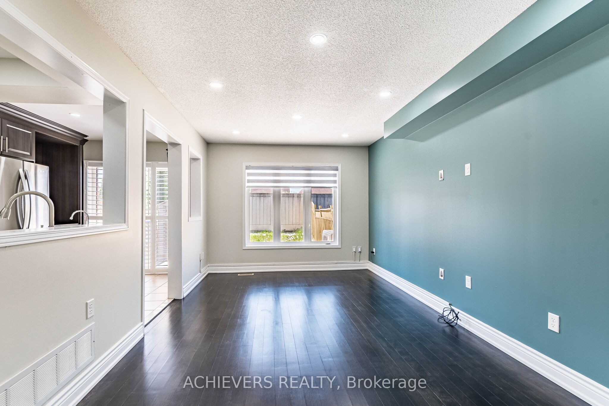 74 Charcoal Way Property Photo 10