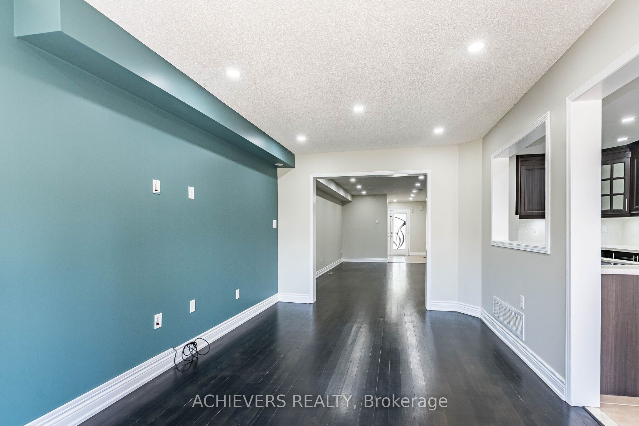 74 Charcoal Way Property Photo 12