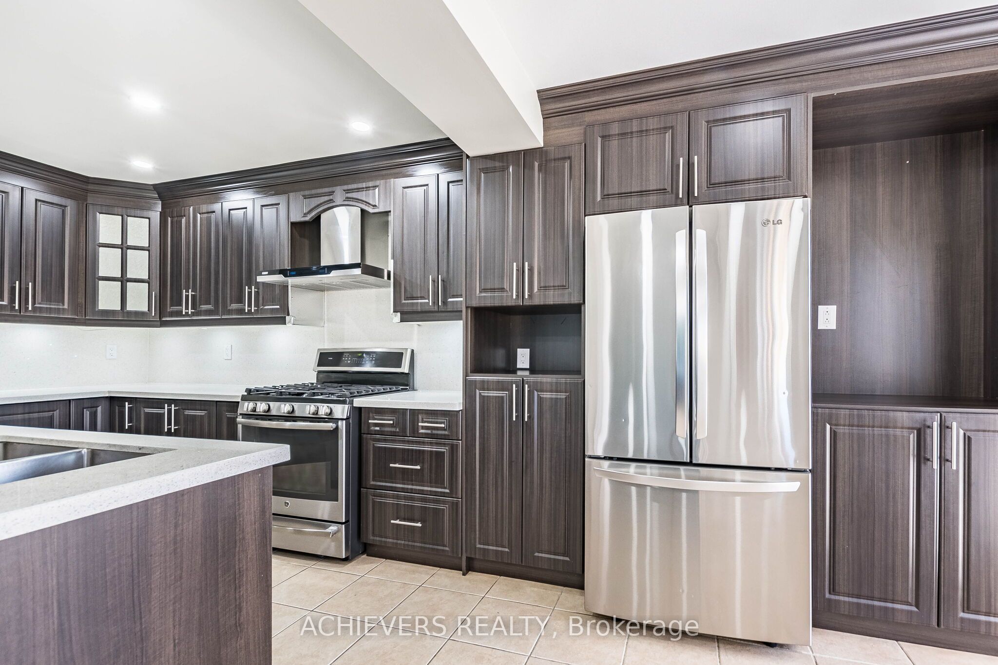 74 Charcoal Way Property Photo 15