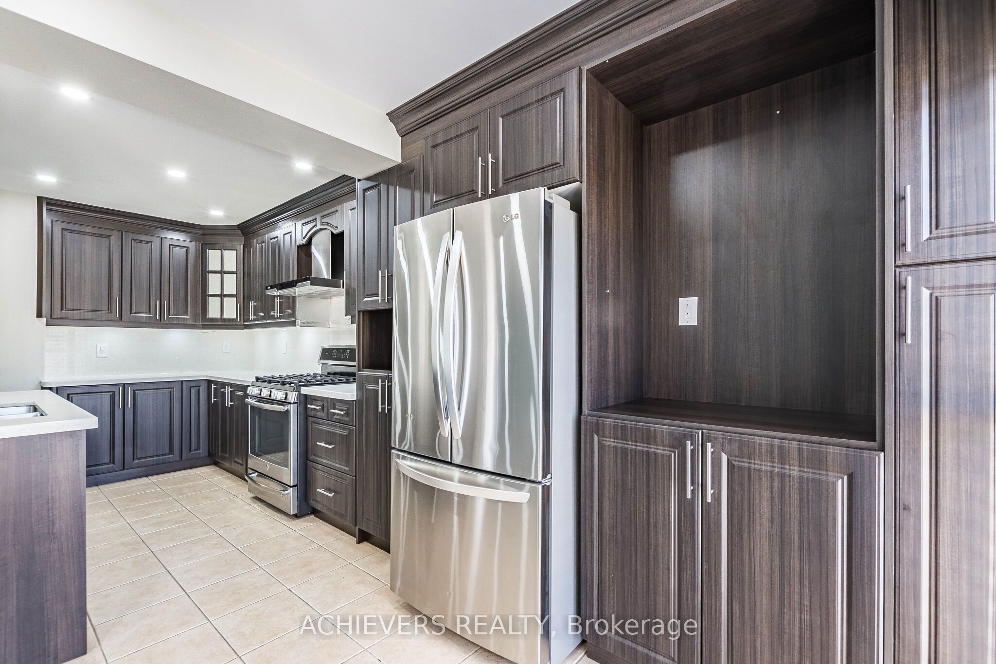 74 Charcoal Way Property Photo 16