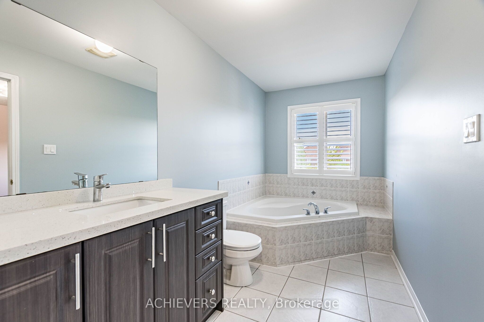 74 Charcoal Way Property Photo 28