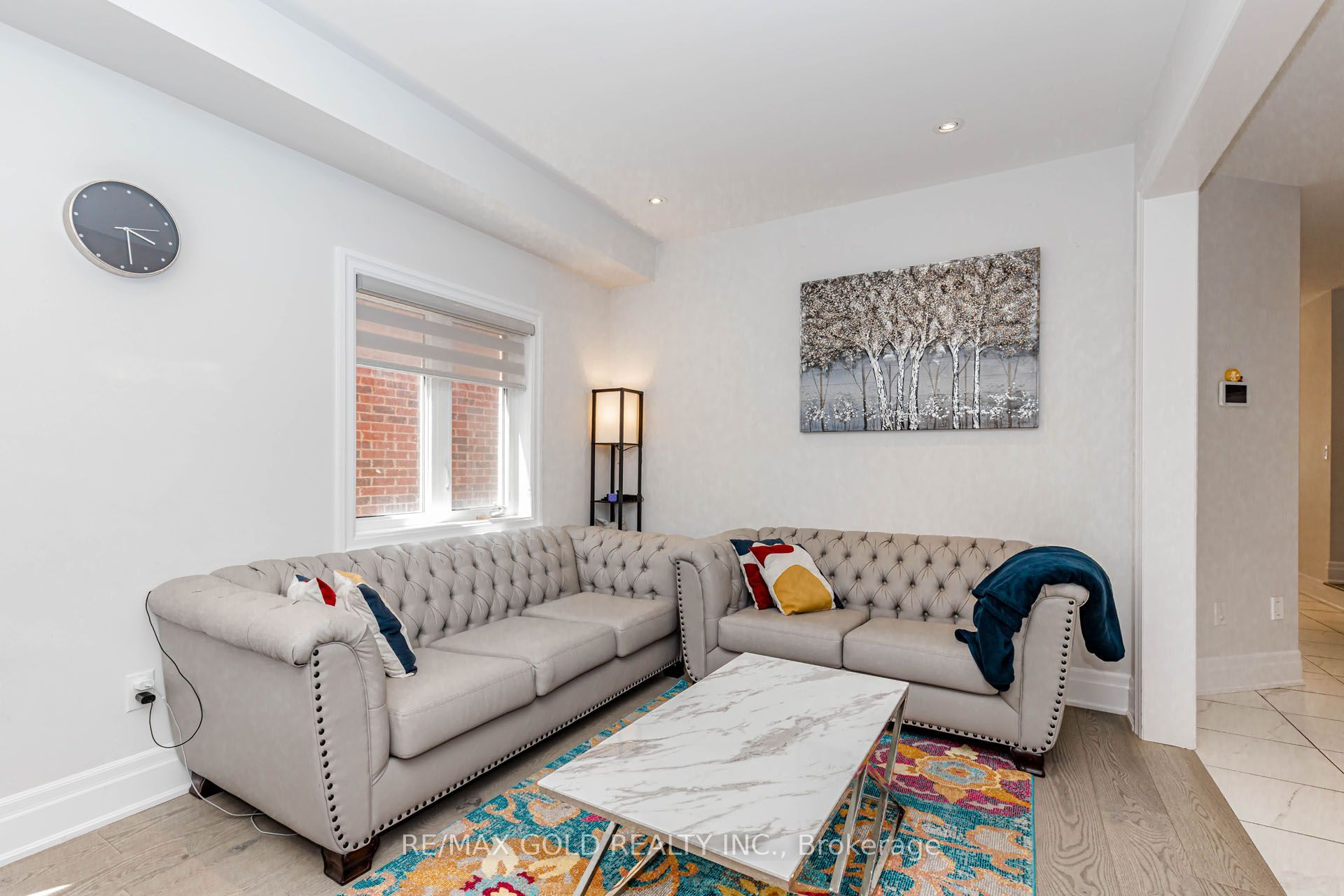 7 Overstone Road Property Photo 9