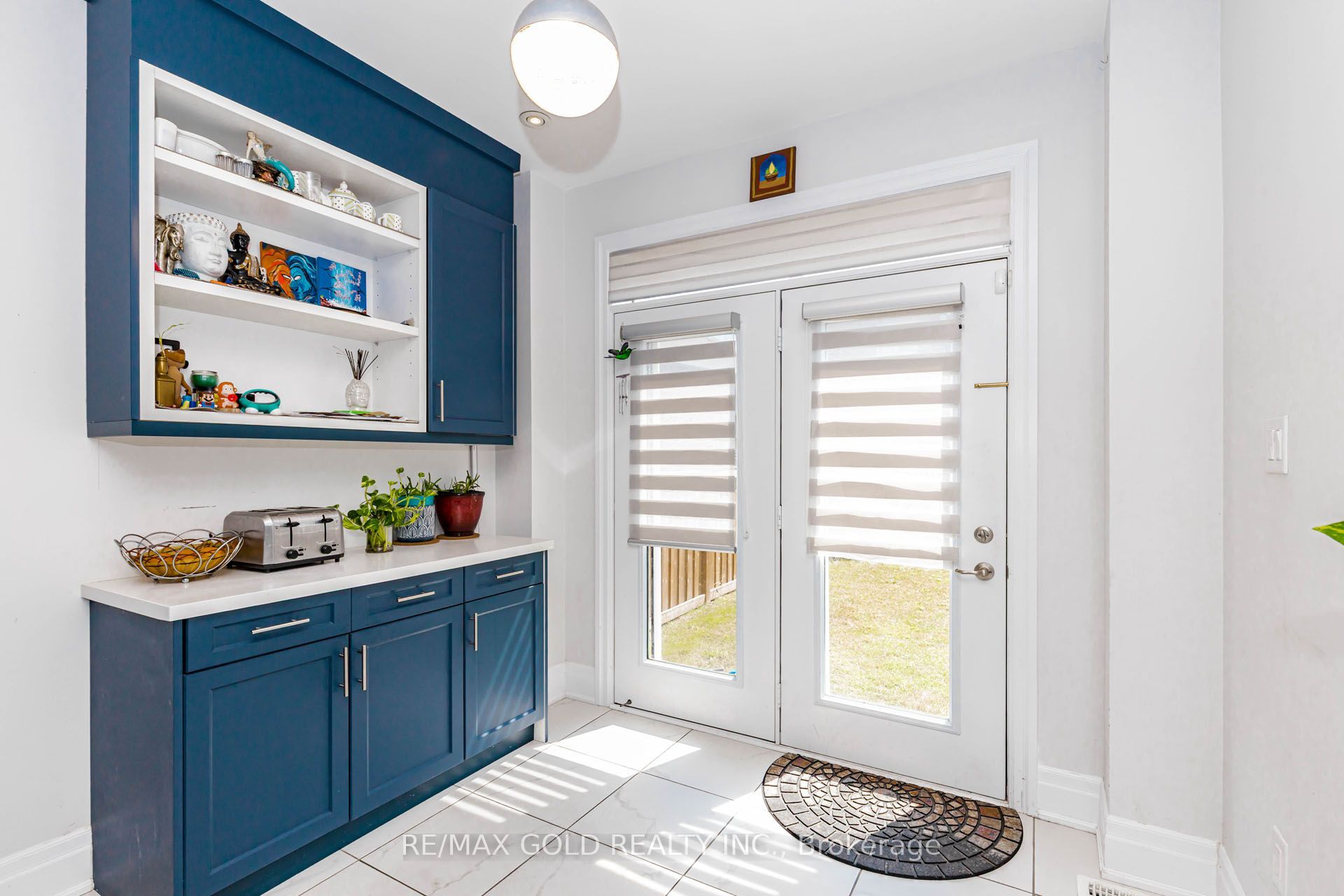 7 Overstone Road Property Photo 15