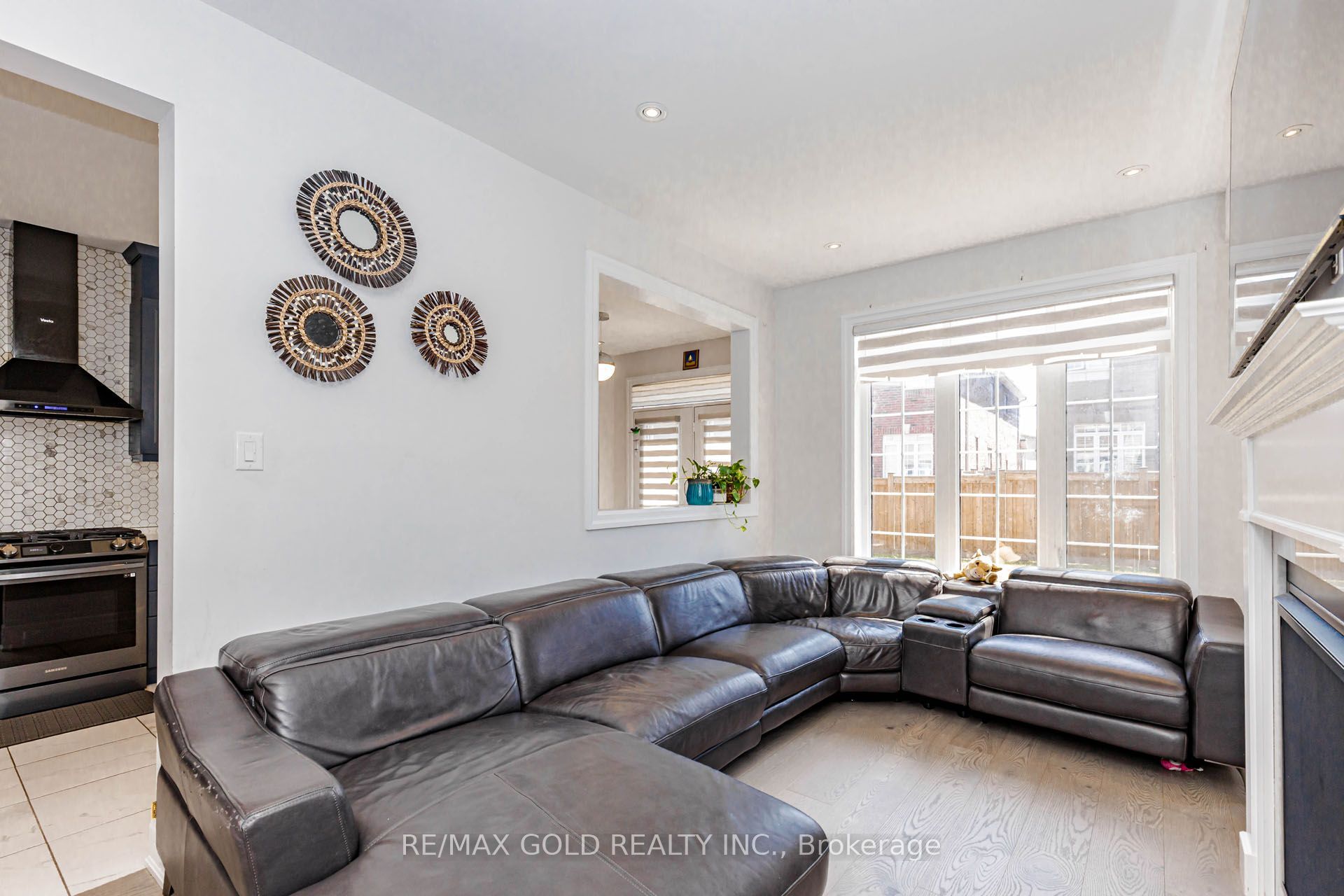 7 Overstone Road Property Photo 16