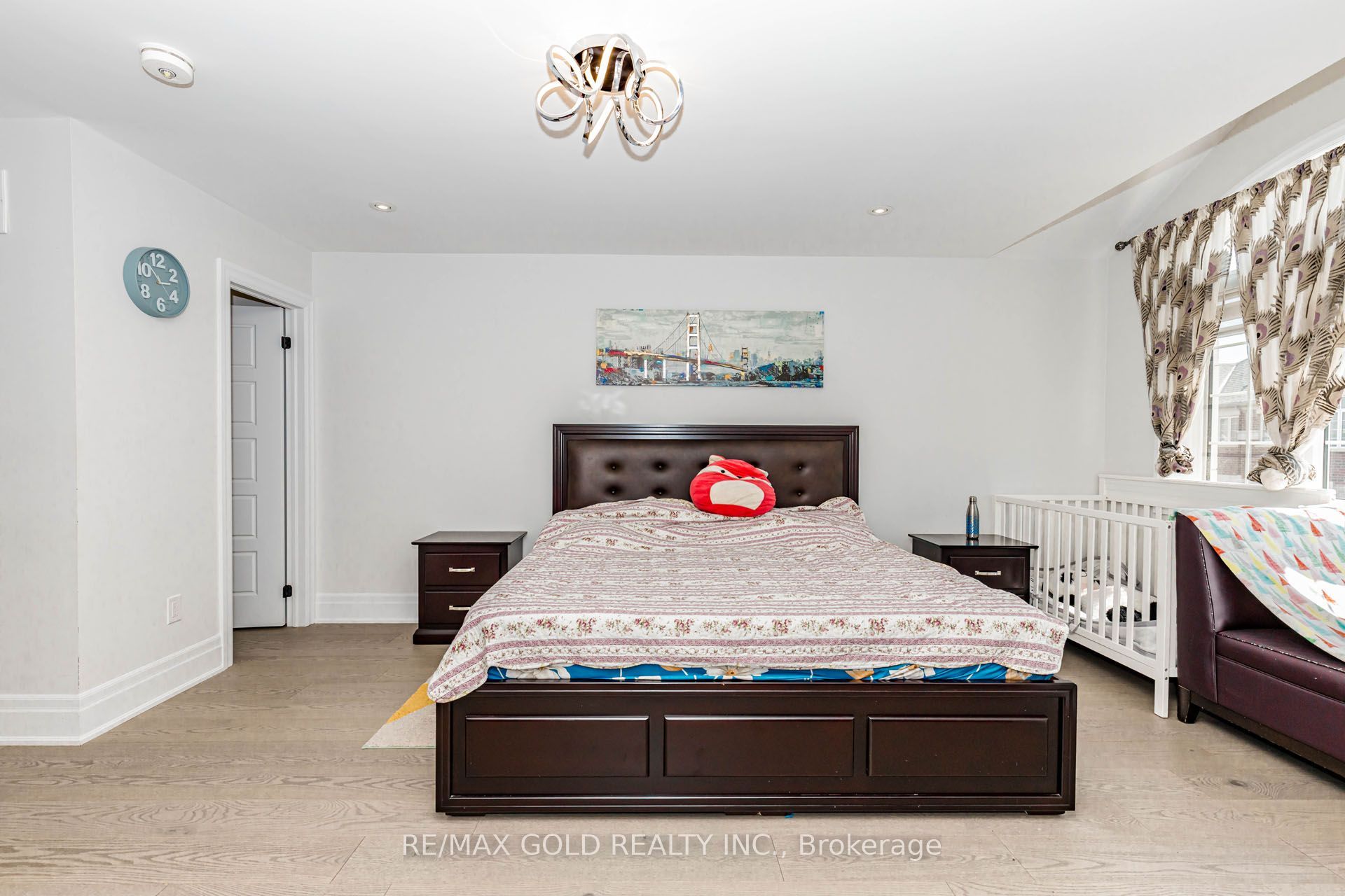 7 Overstone Road Property Photo 22