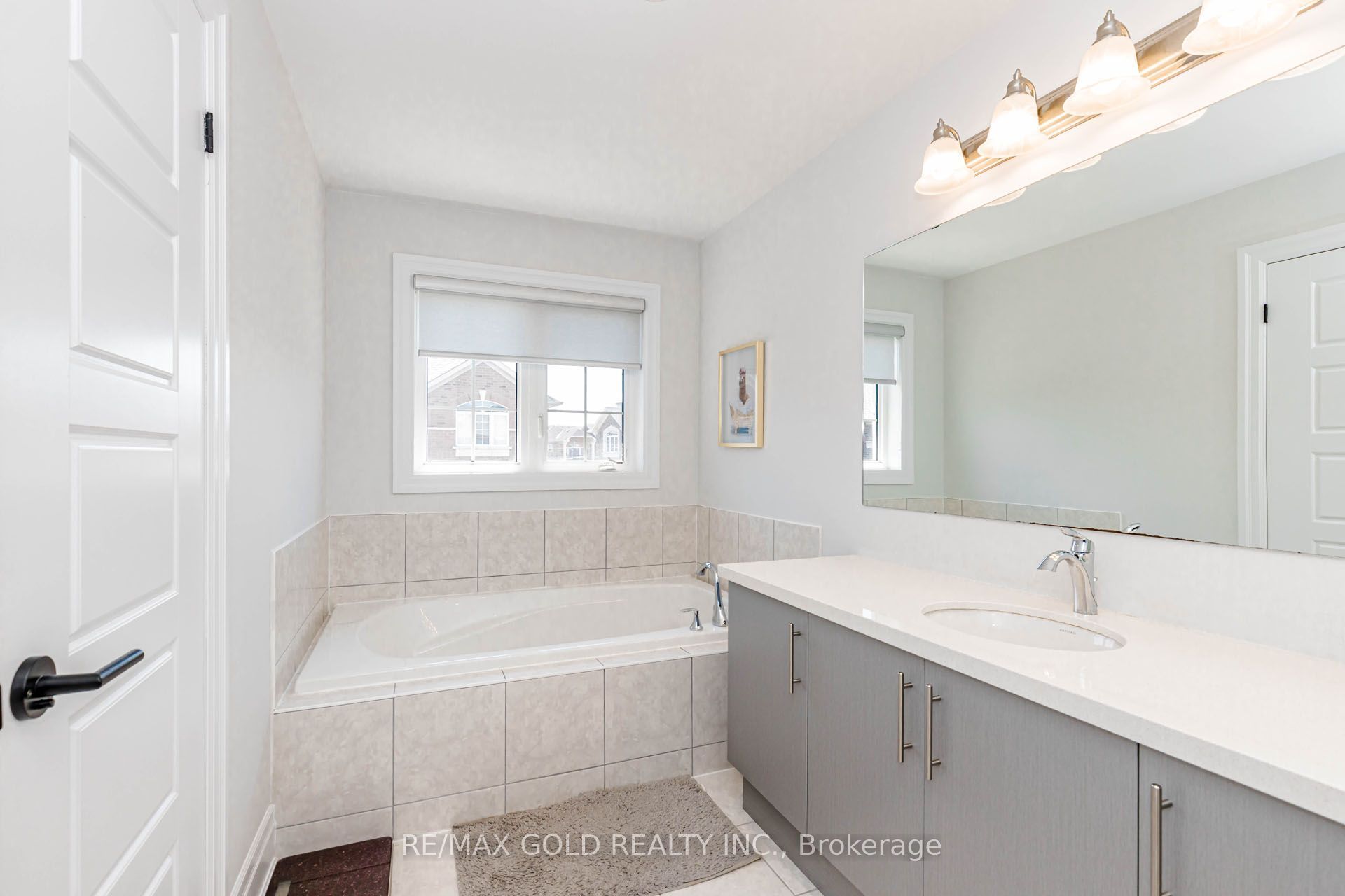 7 Overstone Road Property Photo 26