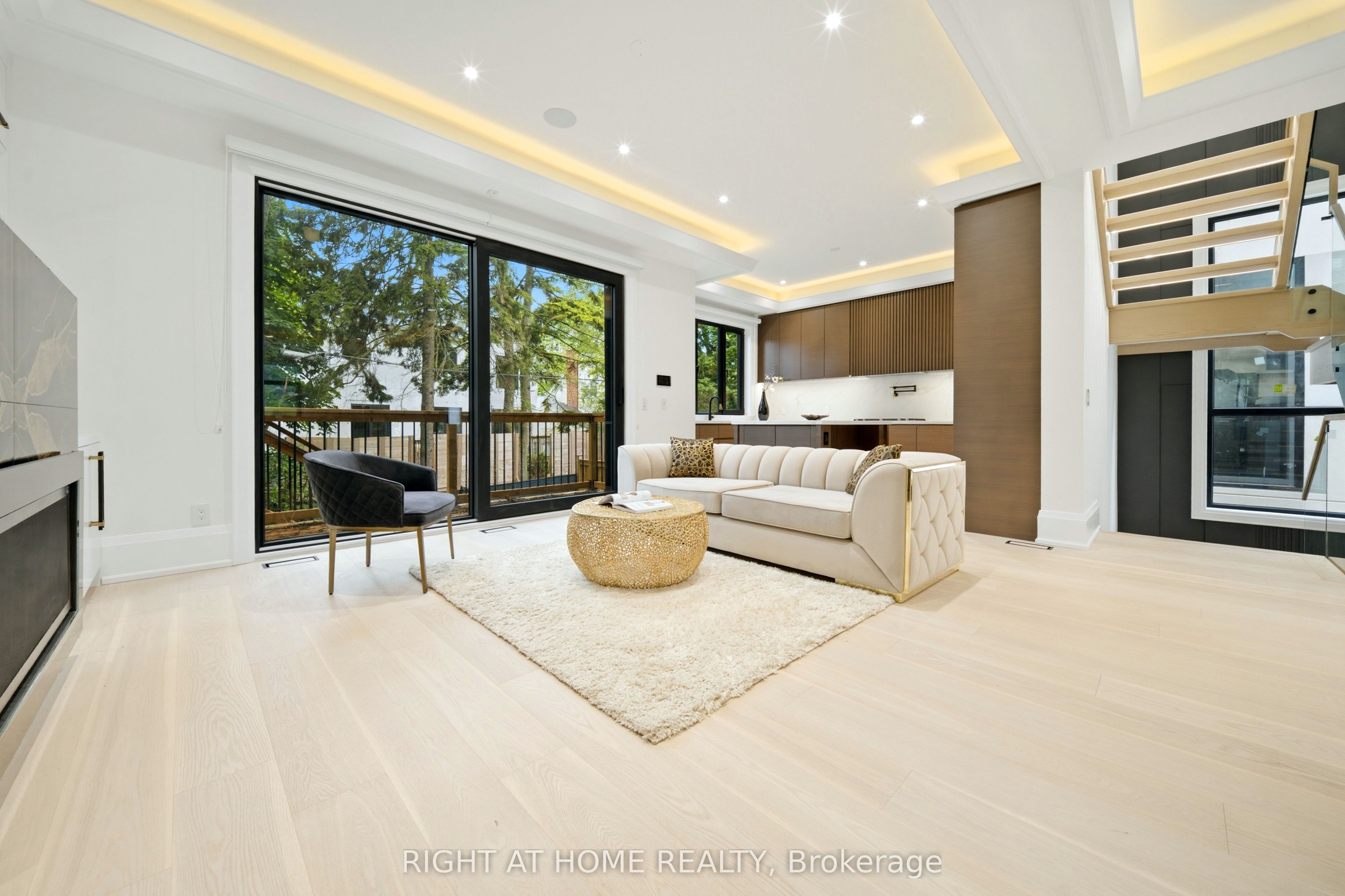 28 Pine Avenue Property Photo 13