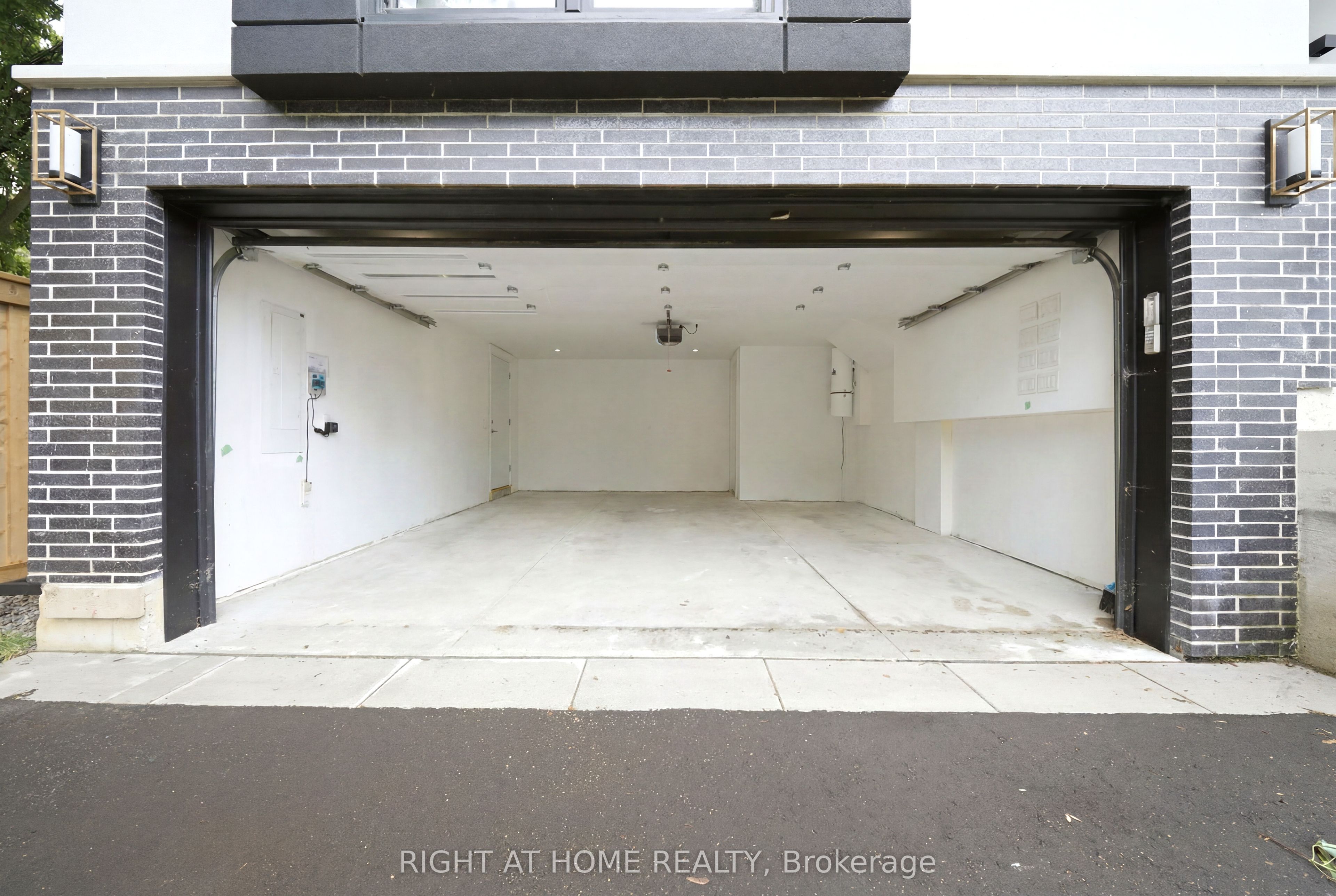 28 Pine Avenue Property Photo 47
