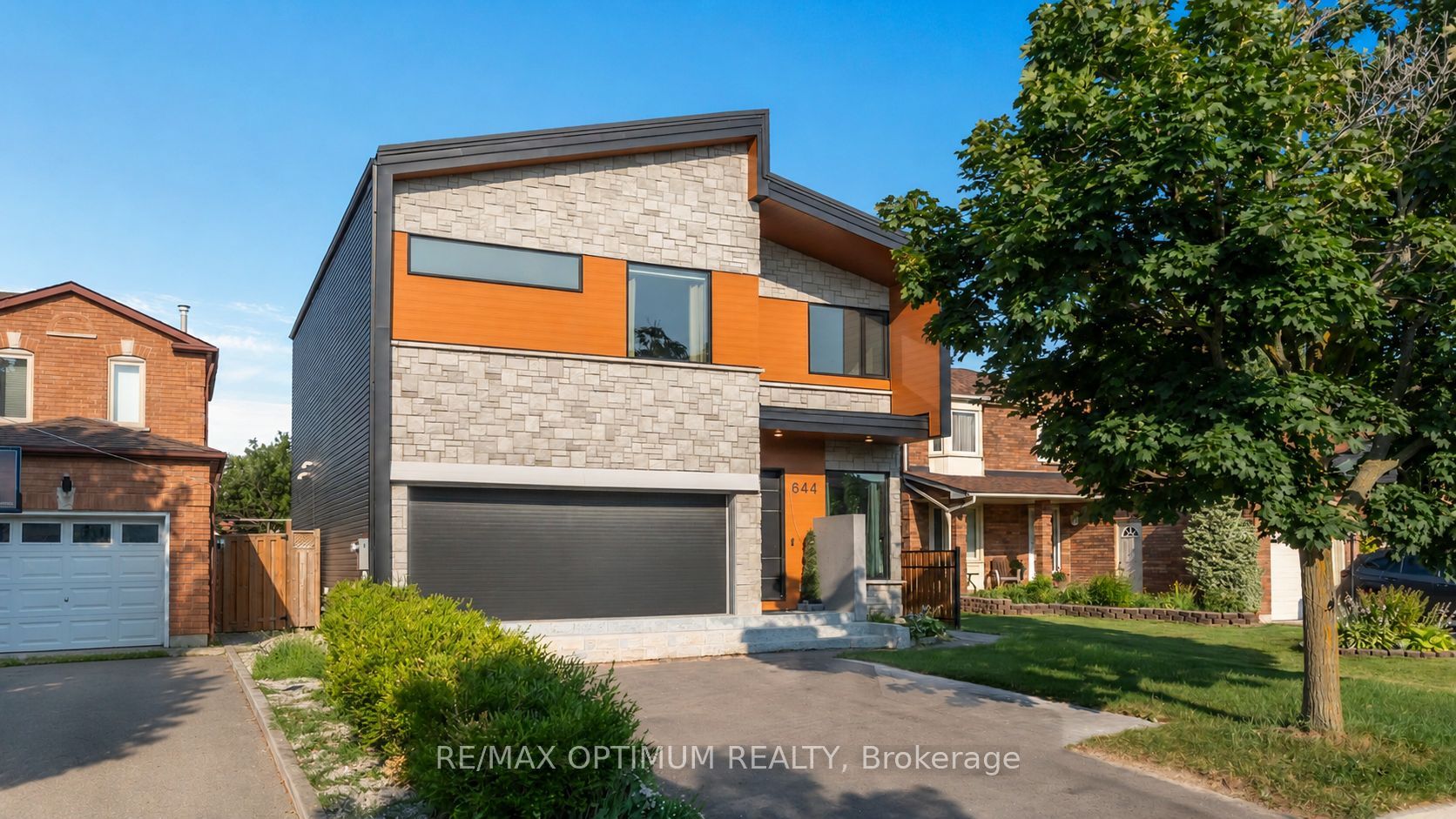 644 Roselaire Trail Property Photo 1